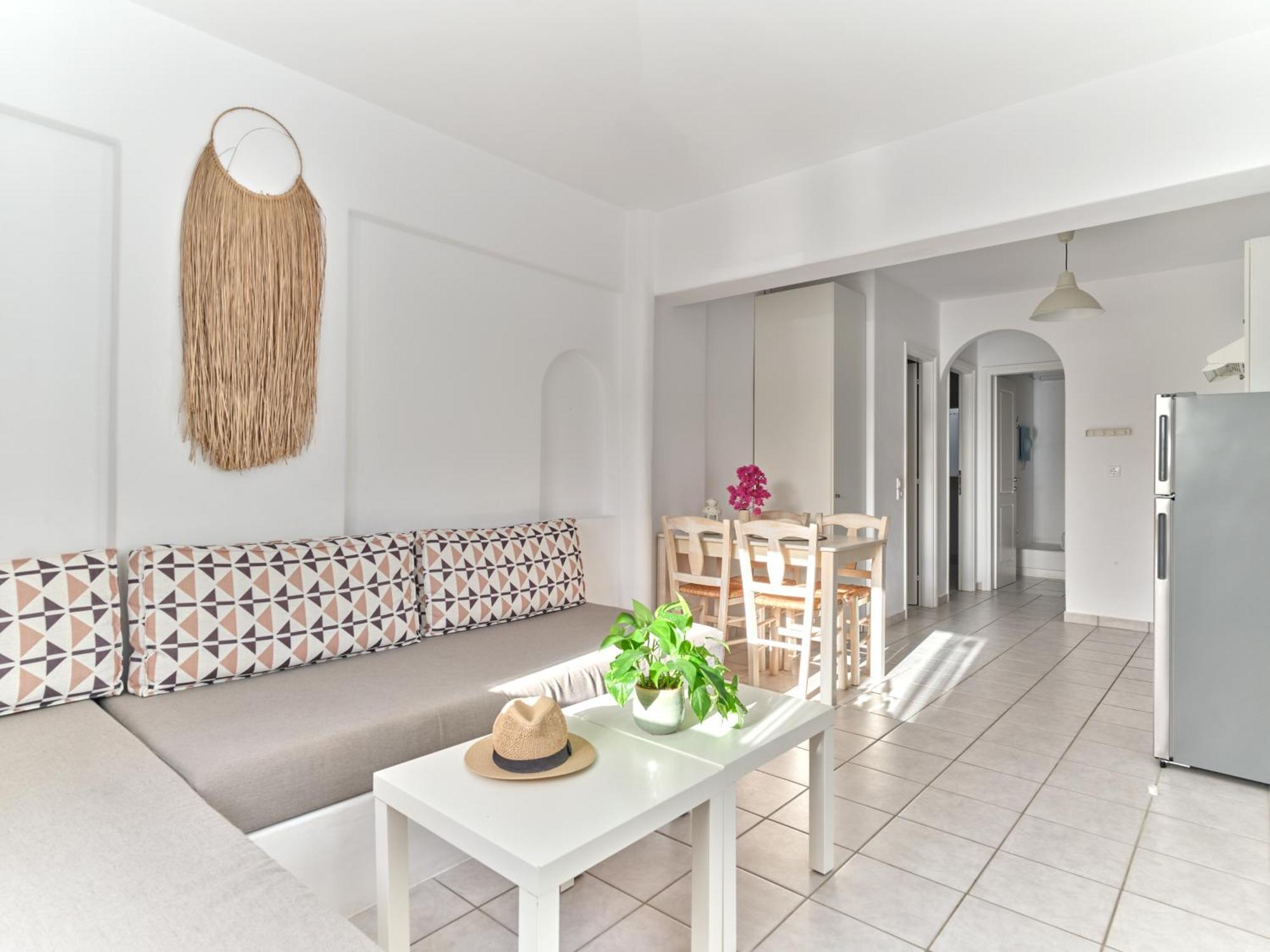 Apartment Cleopatra Seaside Homes, Logaras, Paros