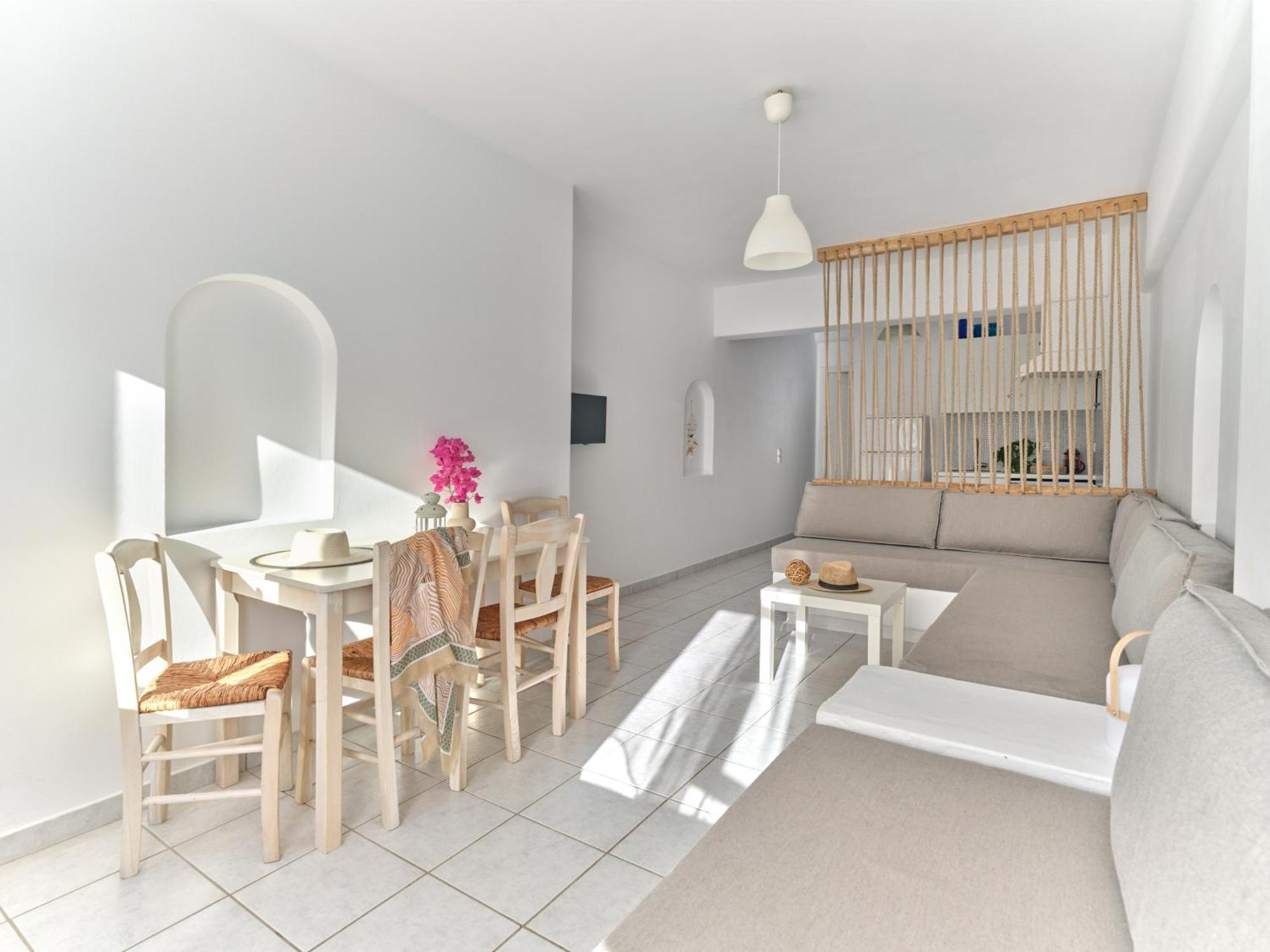 Apartment Cleopatra Seaside Homes, Logaras, Paros Piso Livadi