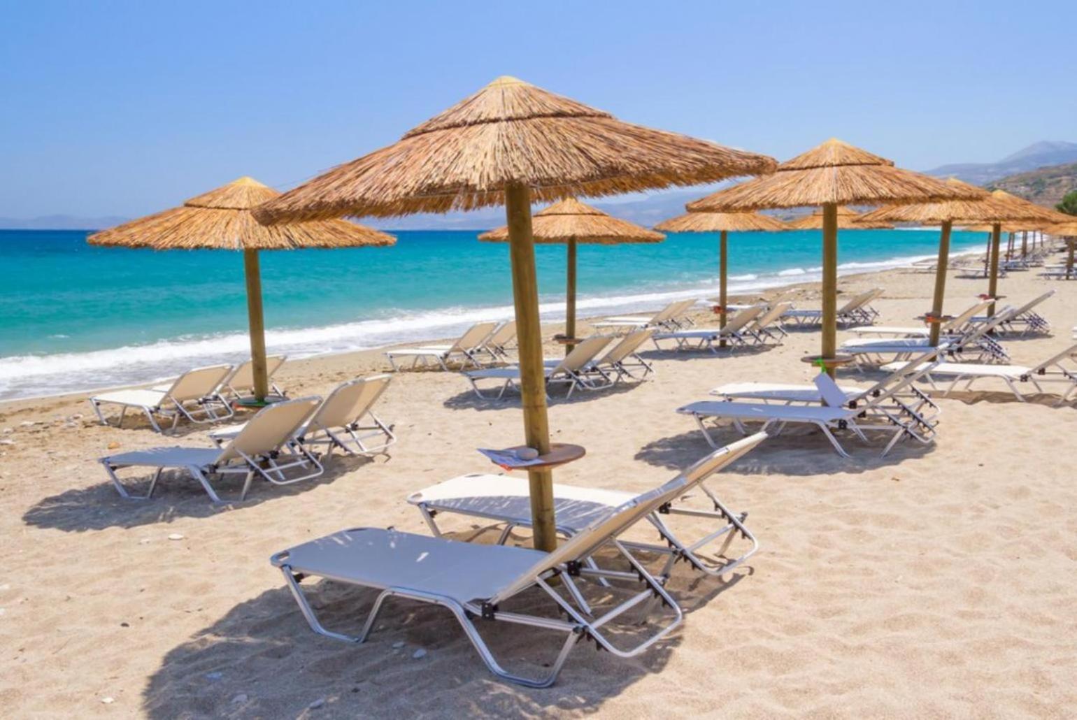 Maro Large Private Pool Ac Wifi Villa Kefalas