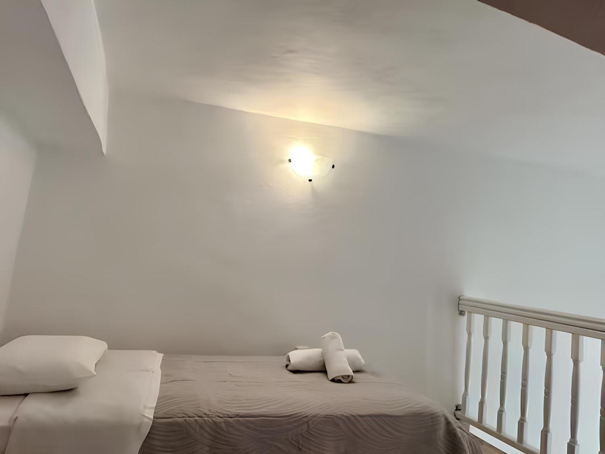 Hotel Vinas Place Center