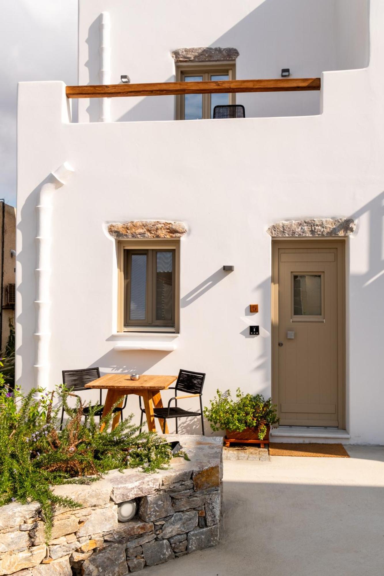 Soil Amorgos Hotel *