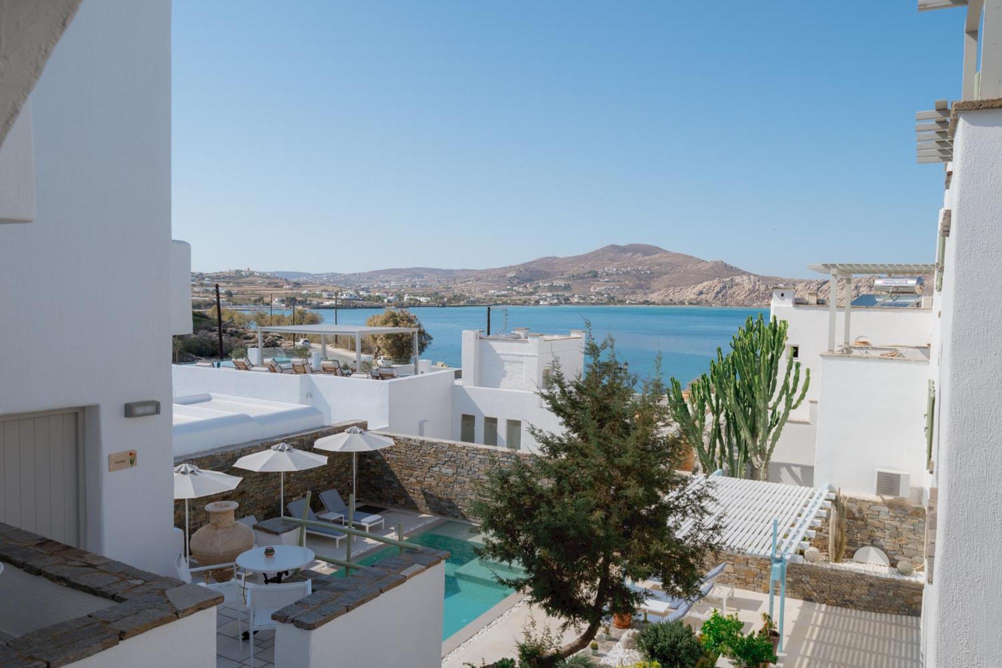 Anthos Aparthotel Naousa (Paros)