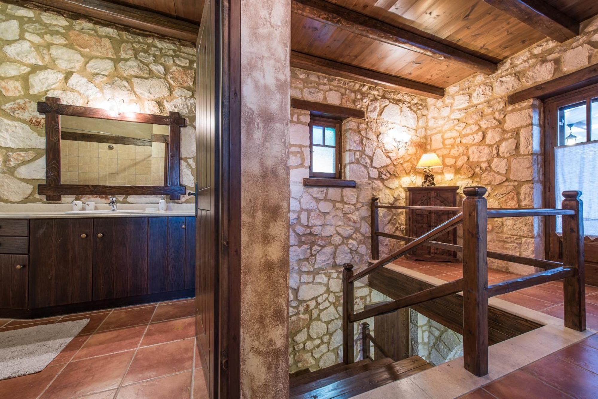 Armos Stone - Private Pool & Sea Views, By Zantewize * Skinaria