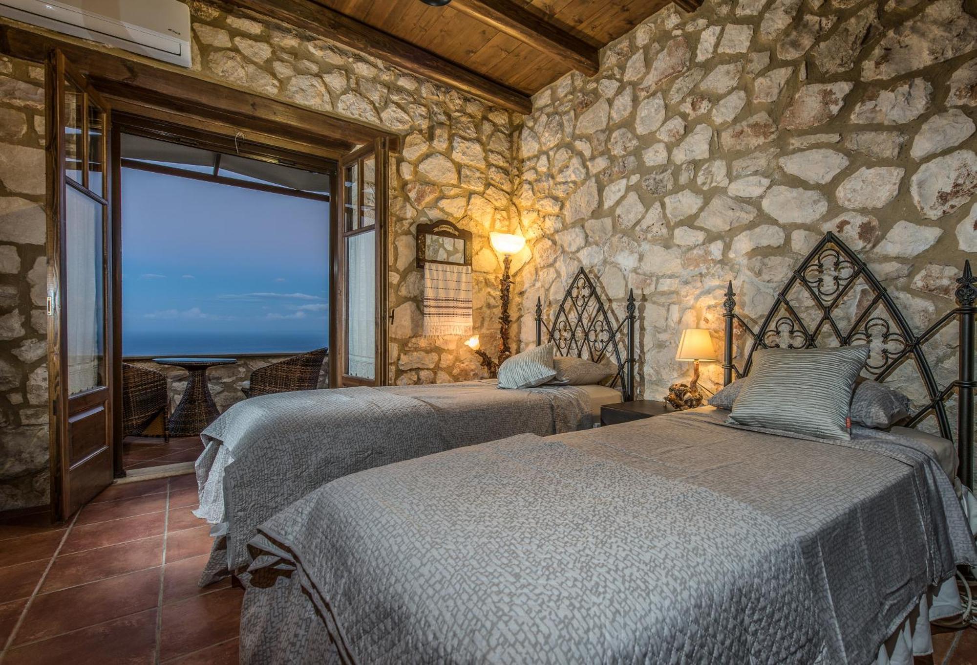Armos Stone - Private Pool & Sea Views, By Zantewize Skinaria