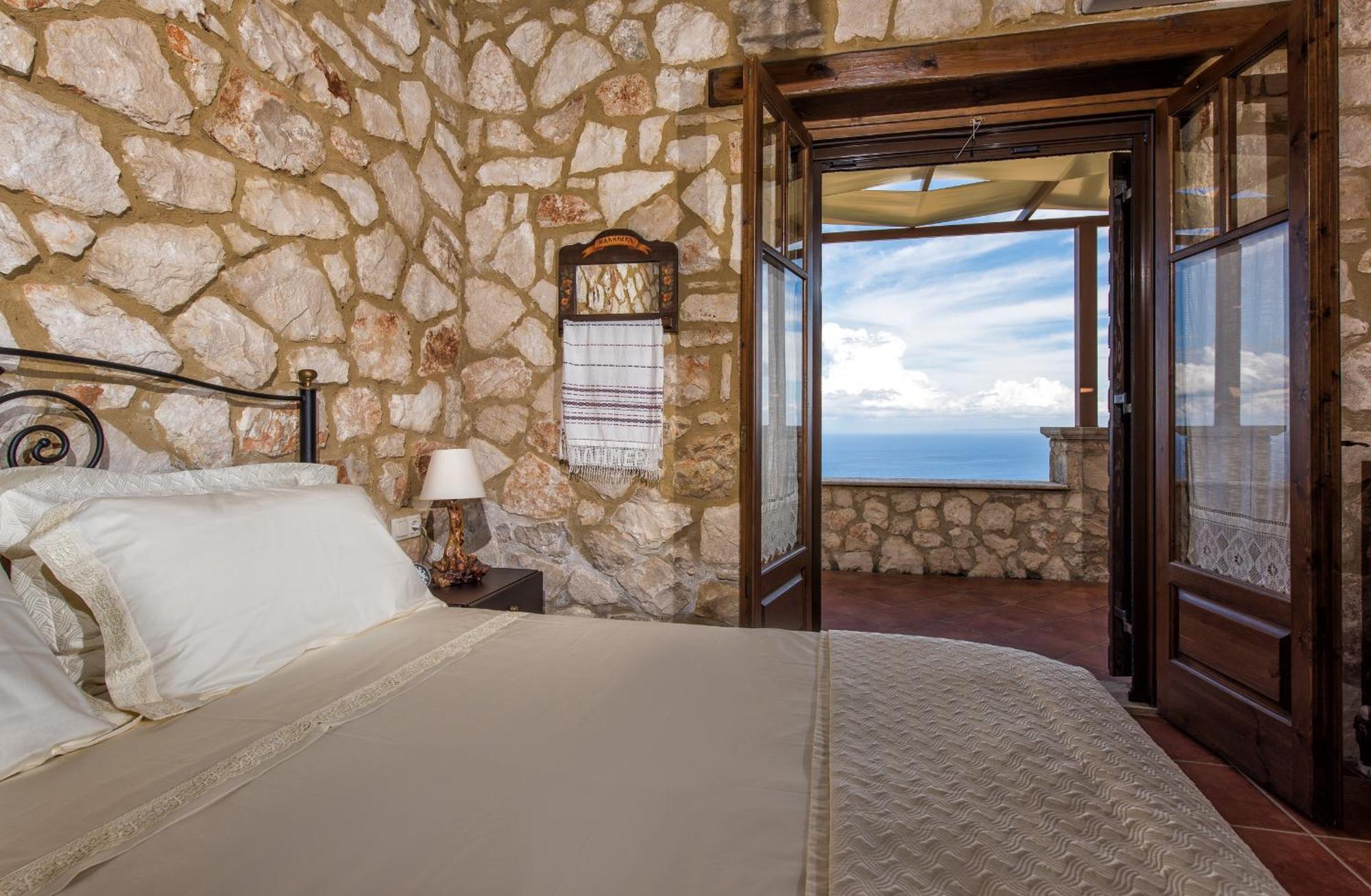 Armos Stone - Private Pool & Sea Views, By Zantewize Villa Skinaria