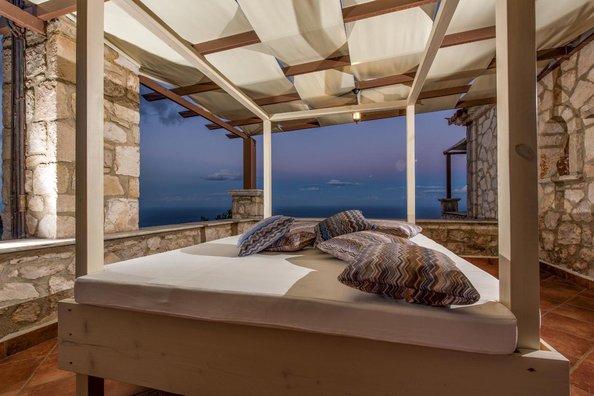 Armos Stone - Private Pool & Sea Views, By Zantewize Villa