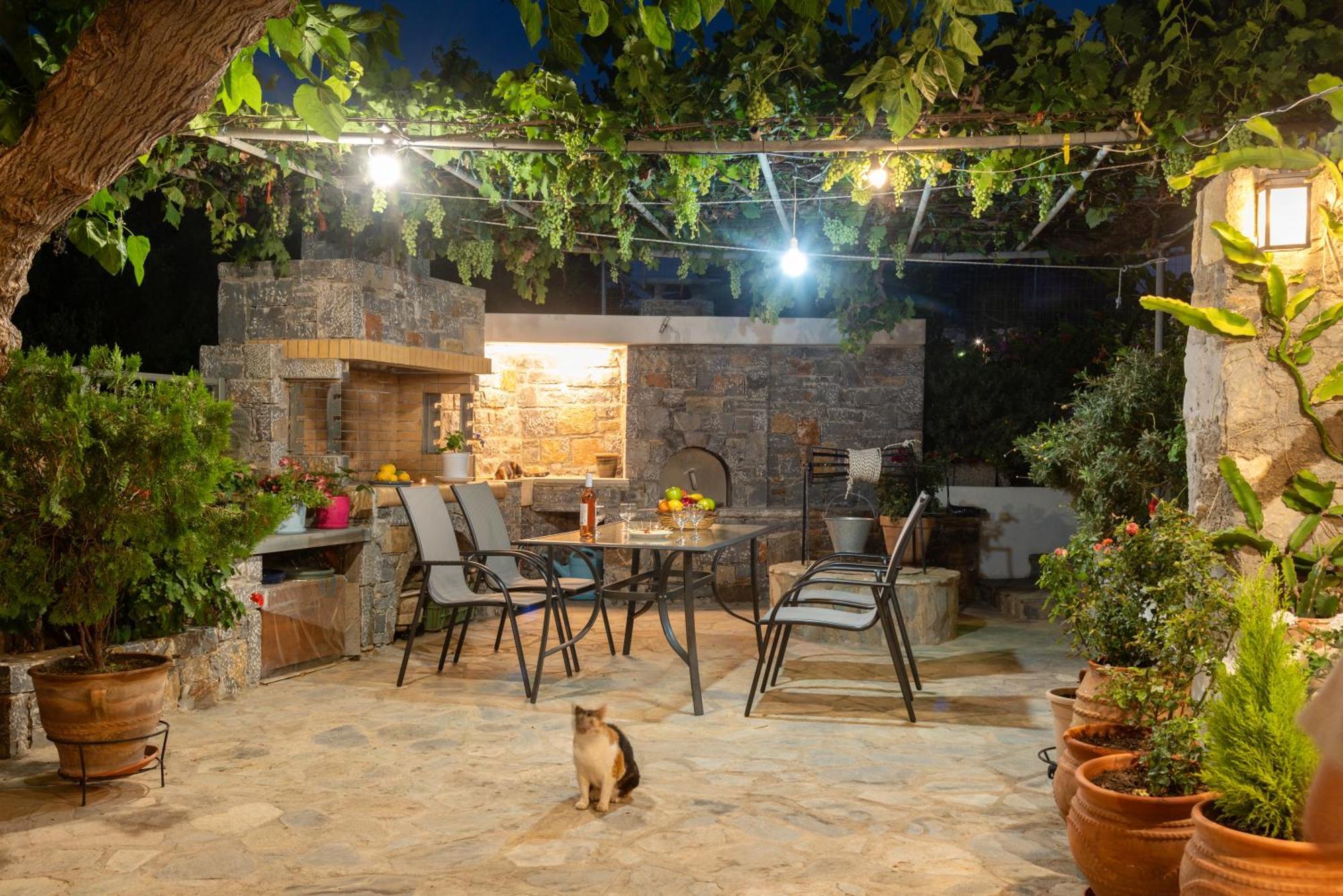 Kounenos House Holiday home *