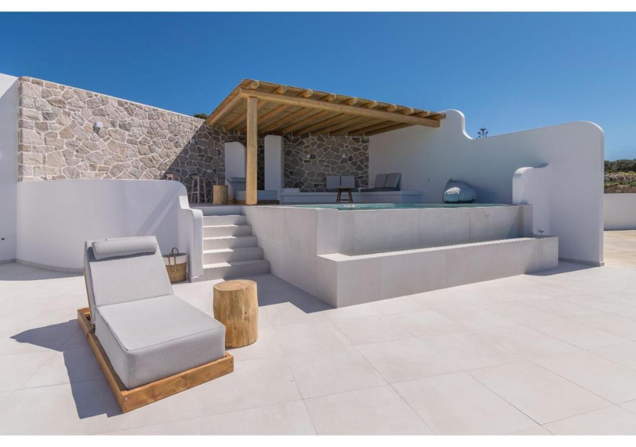 Villa Leuki Milos