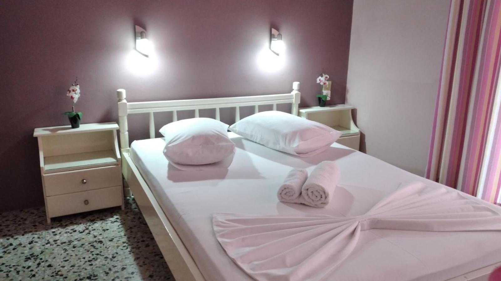 Apartment Nikos *