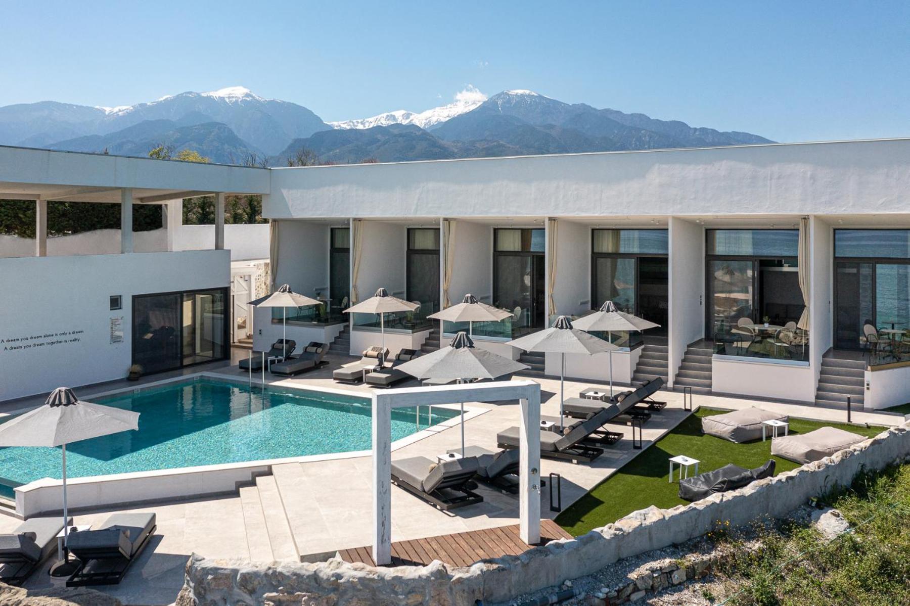 Akrotiri Olympus Luxury - Adults Only Hotel