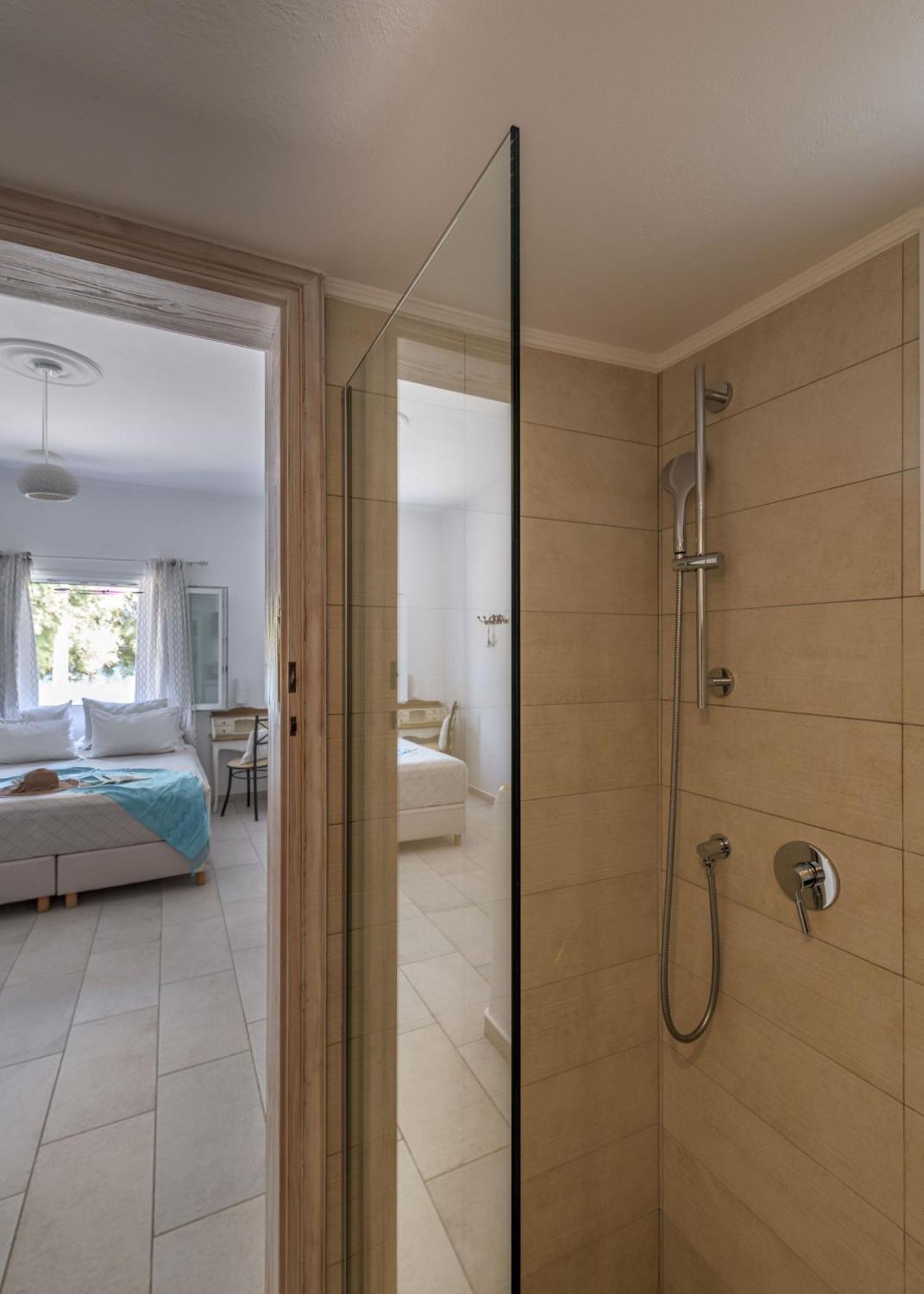Guest house Floras Pollonia