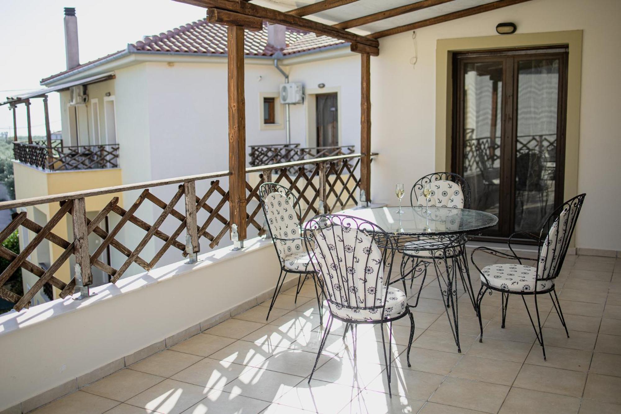 Holiday home Eridos Kato Lekhonia
