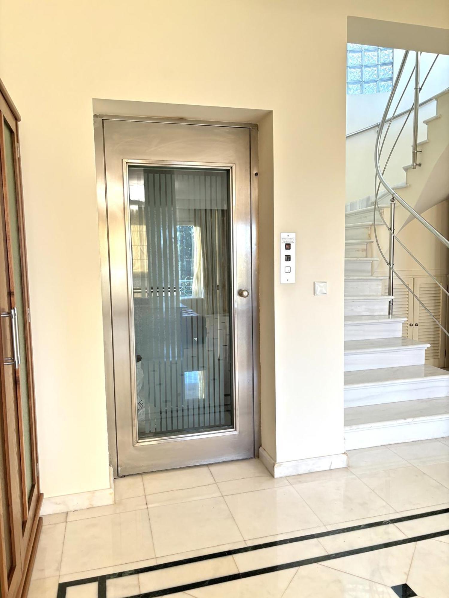 Liberty: Classic Luxury Sea View With Private Pool *