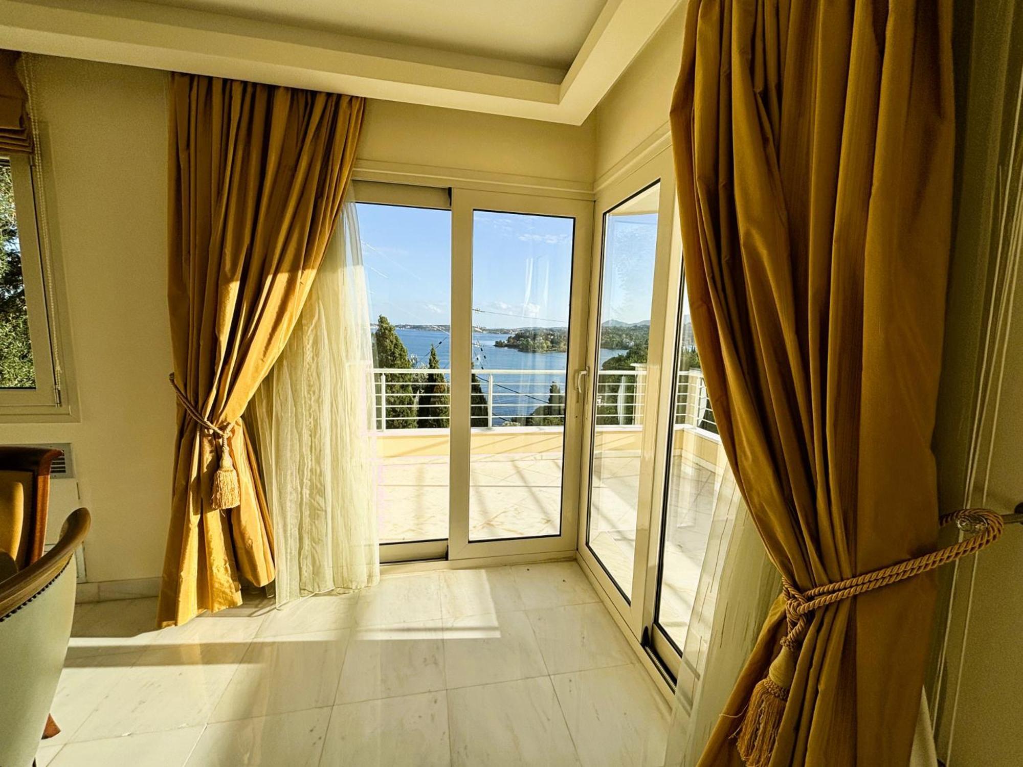 Liberty: Classic Luxury Sea View With Private Pool * Kommeno (Corfu)