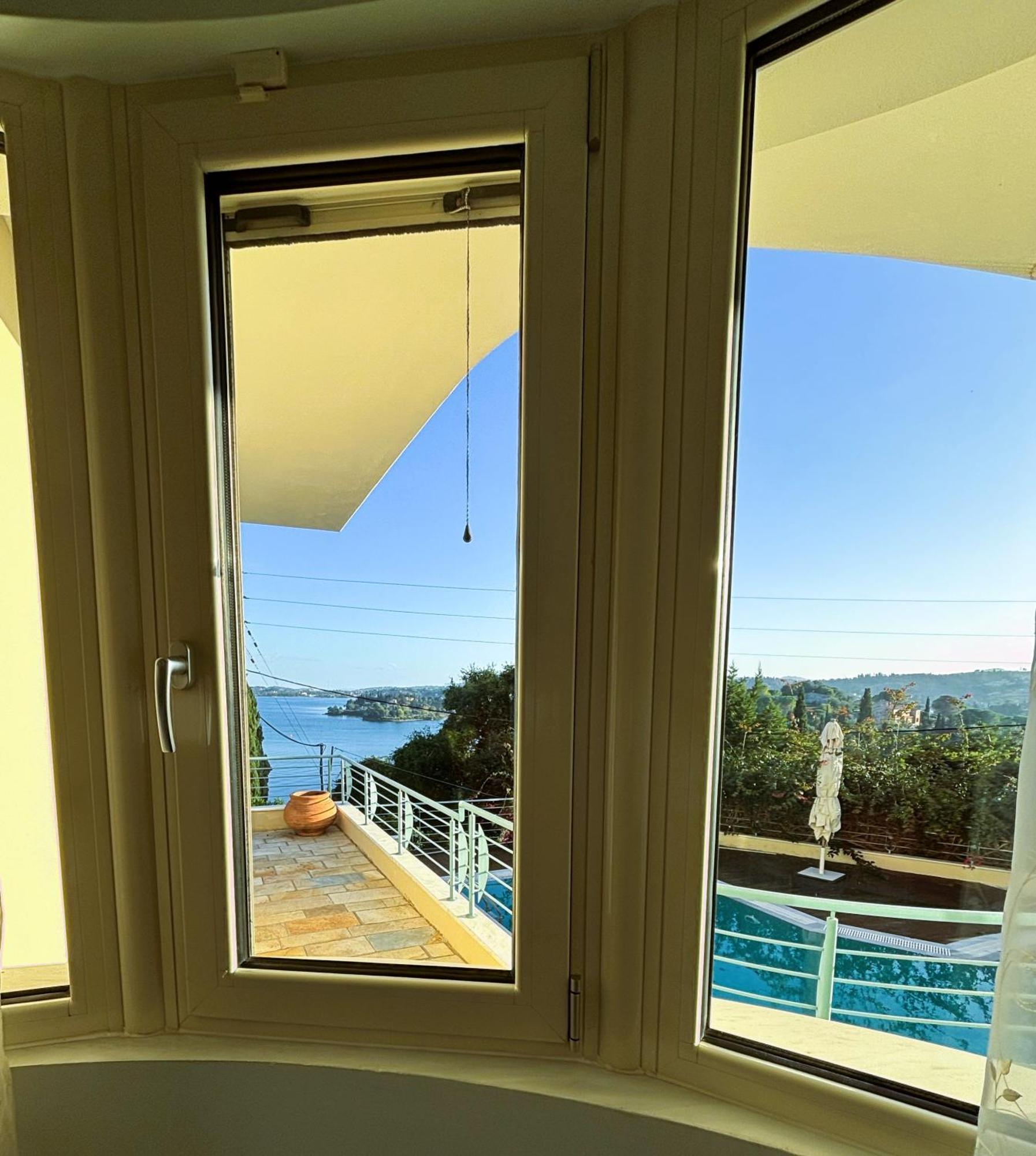 Liberty: Classic Luxury Sea View With Private Pool Kommeno (Corfu)