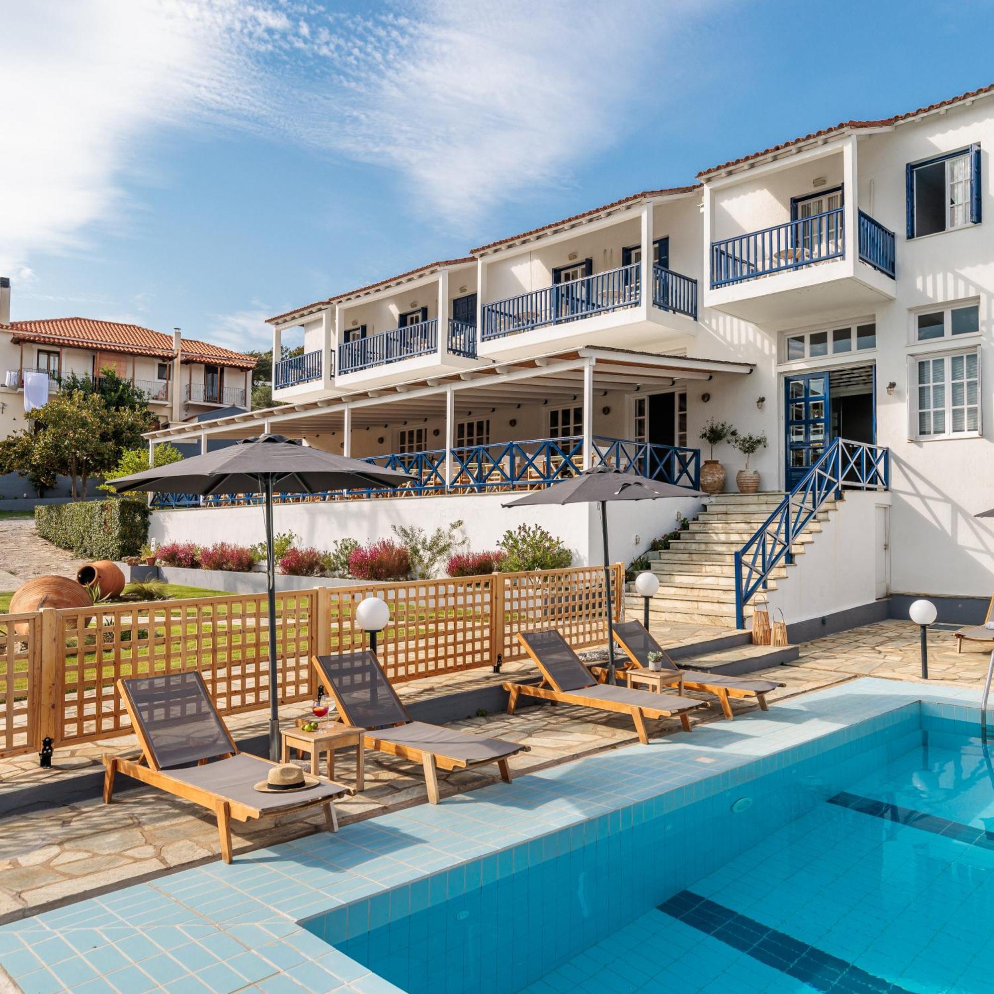 Hotel Aperitton 3*