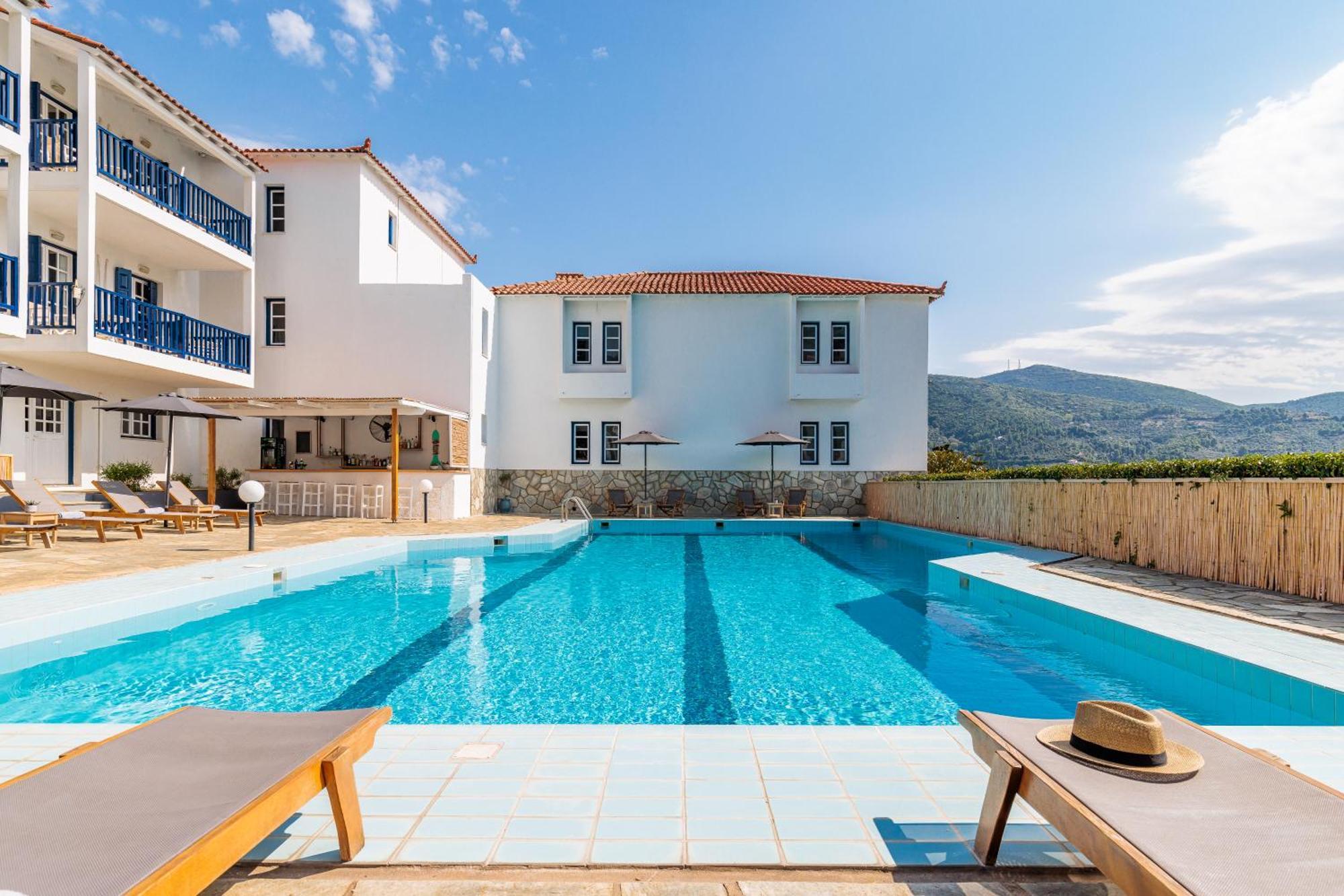 Aperitton Hotel
