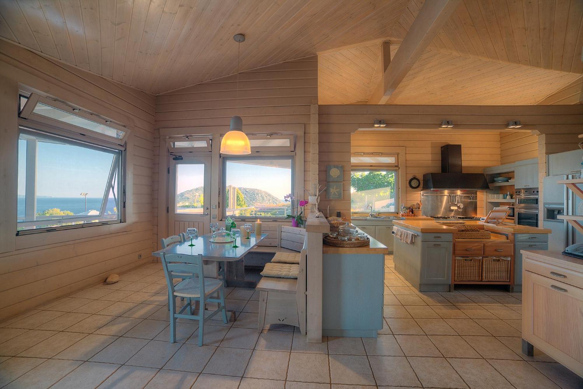 Lyciponon Villa *