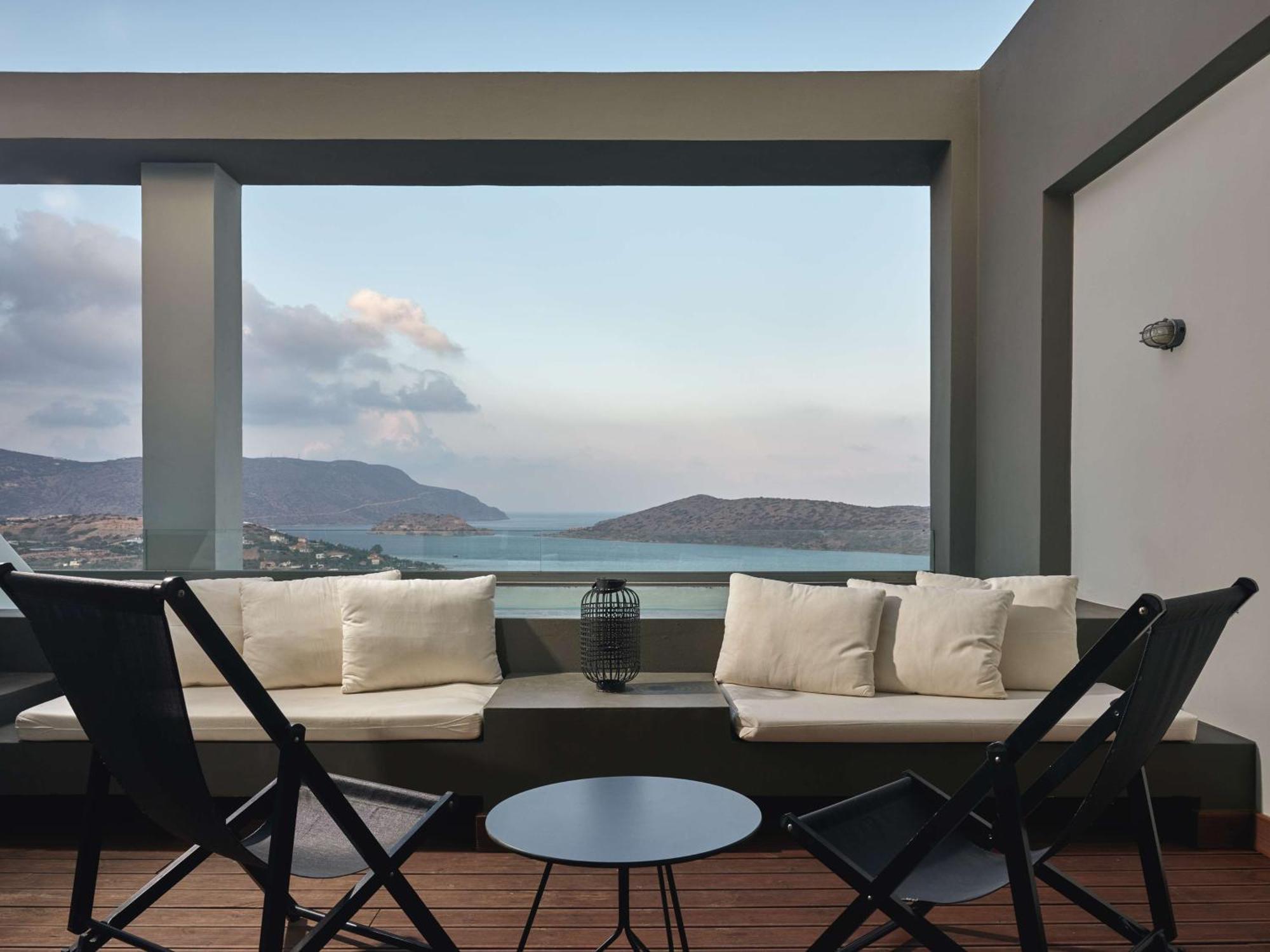 Resort Domes Aulus Resort, Adults Only, Curio By Hilton 5*
