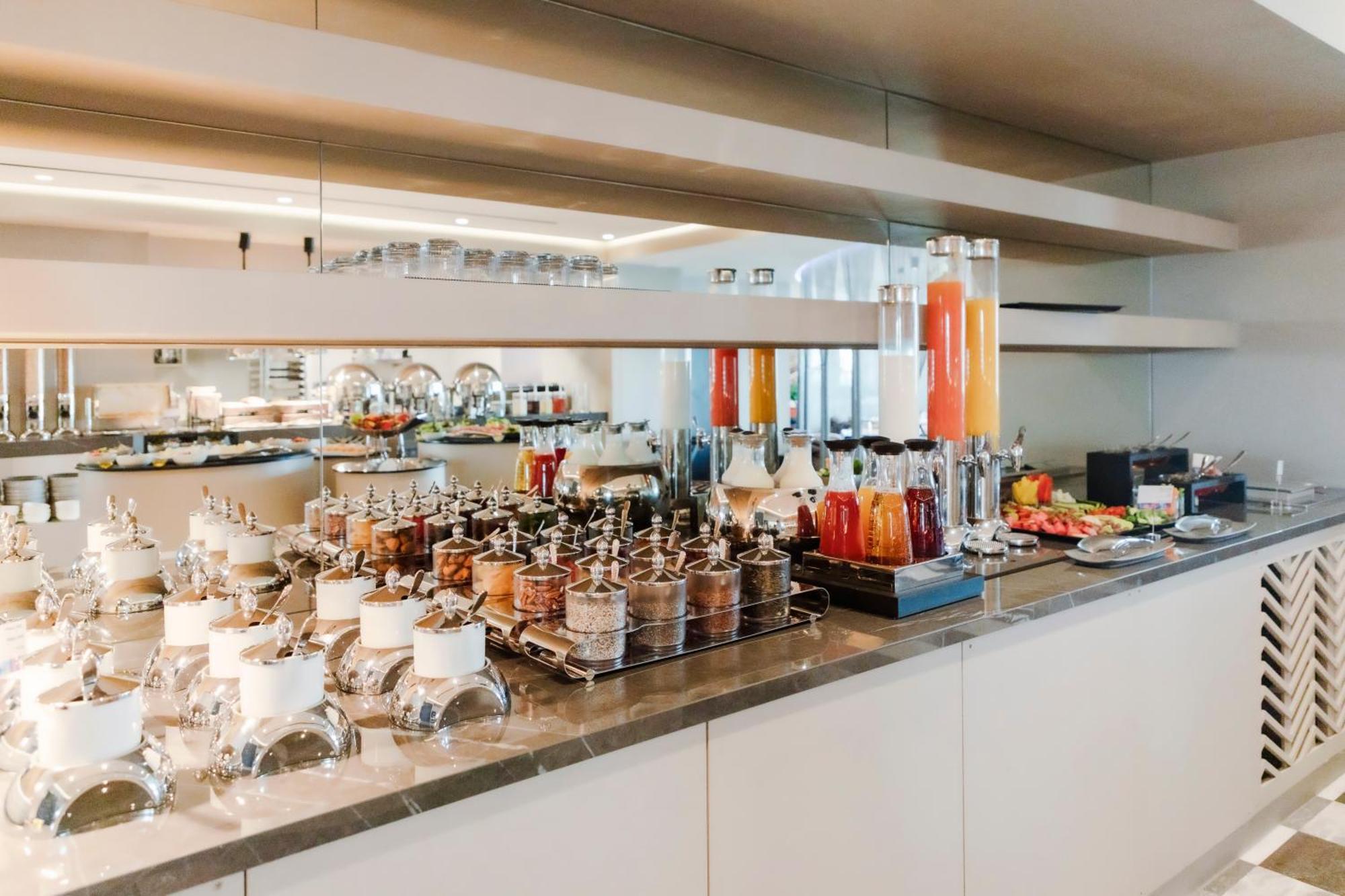 Nyx Esperia Palace By Leonardo Hotel Athens