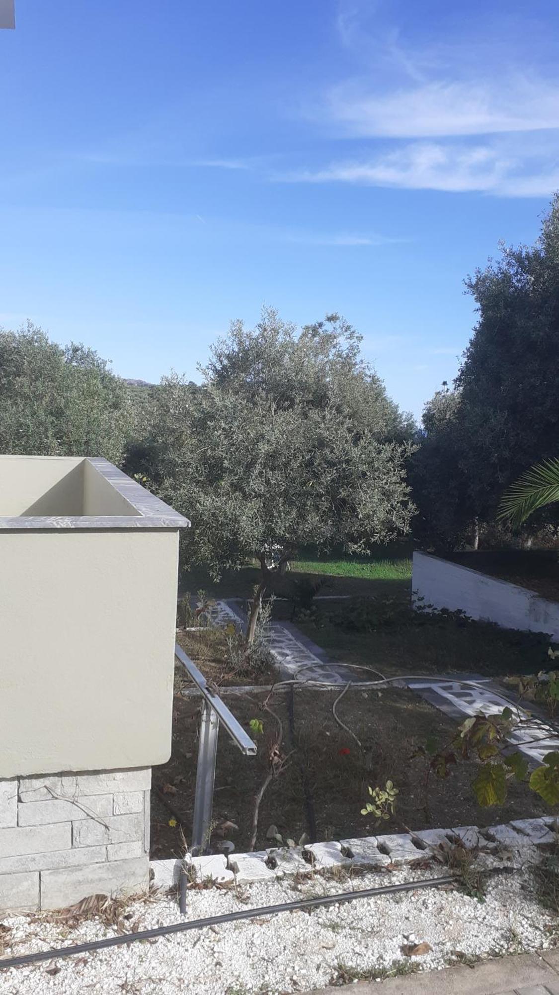 Giola And 1 Apartment Astris