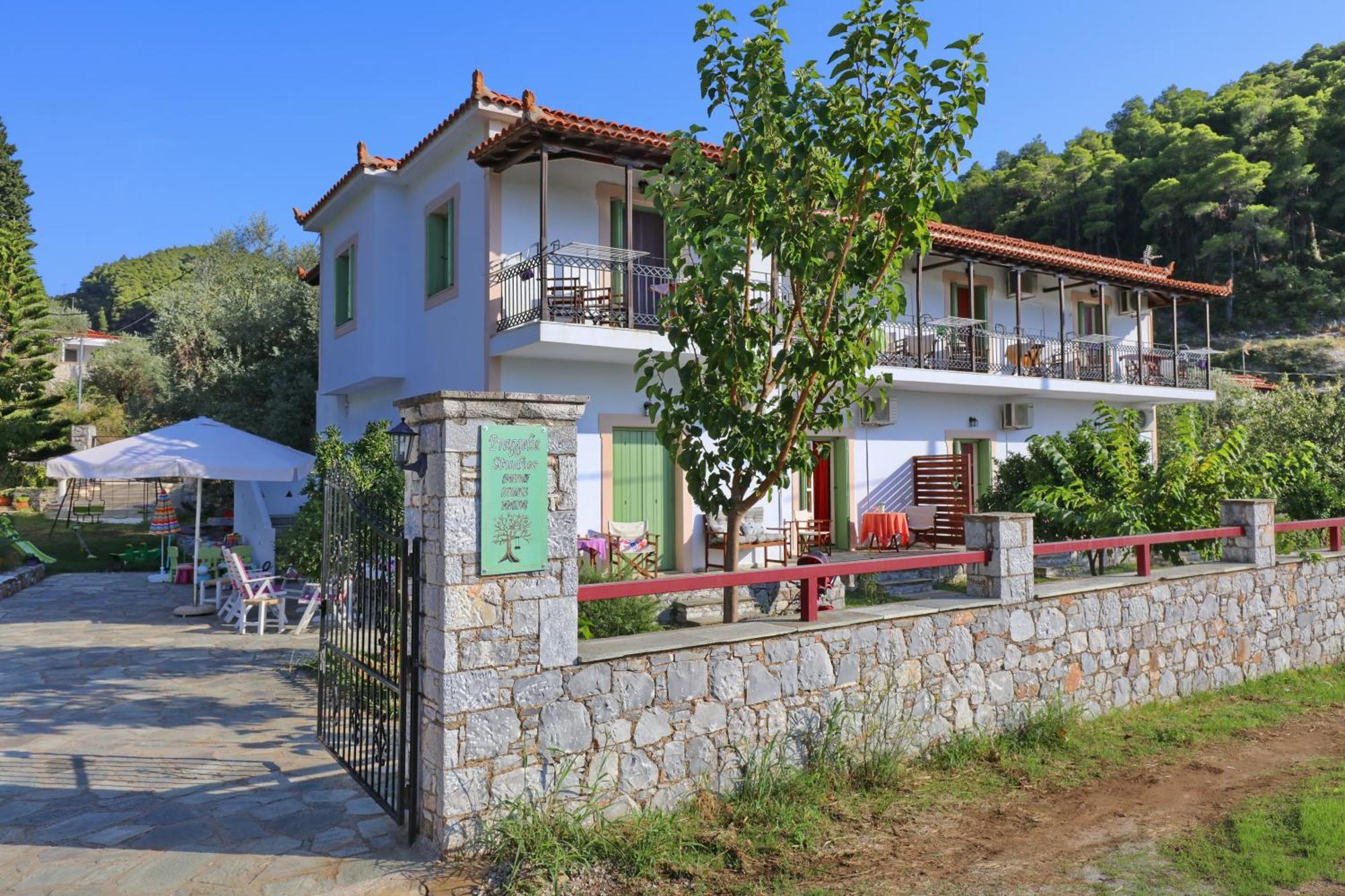 Apartment Evaggelia *