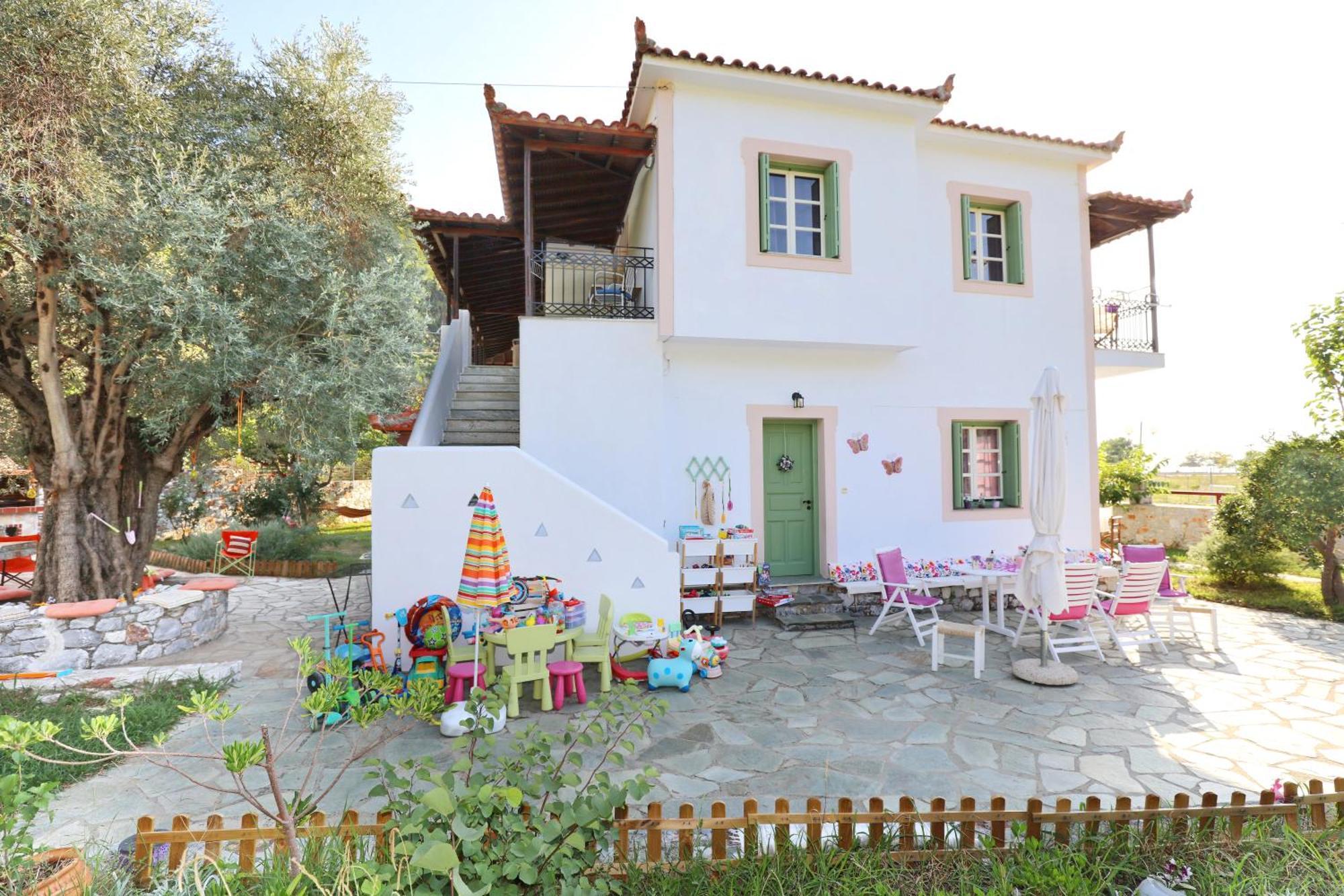 Evaggelia Apartment *
