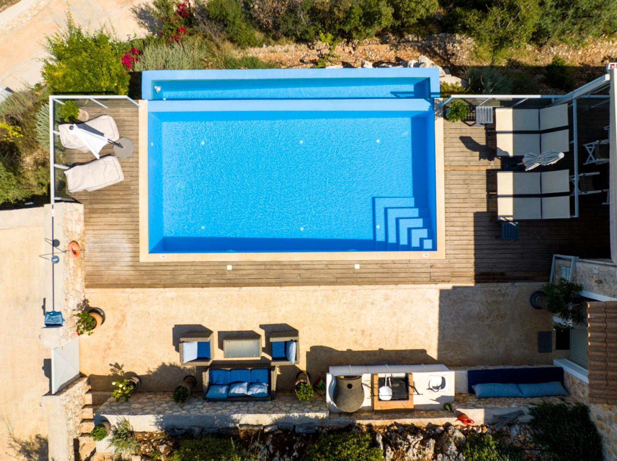 Alfresco Villa