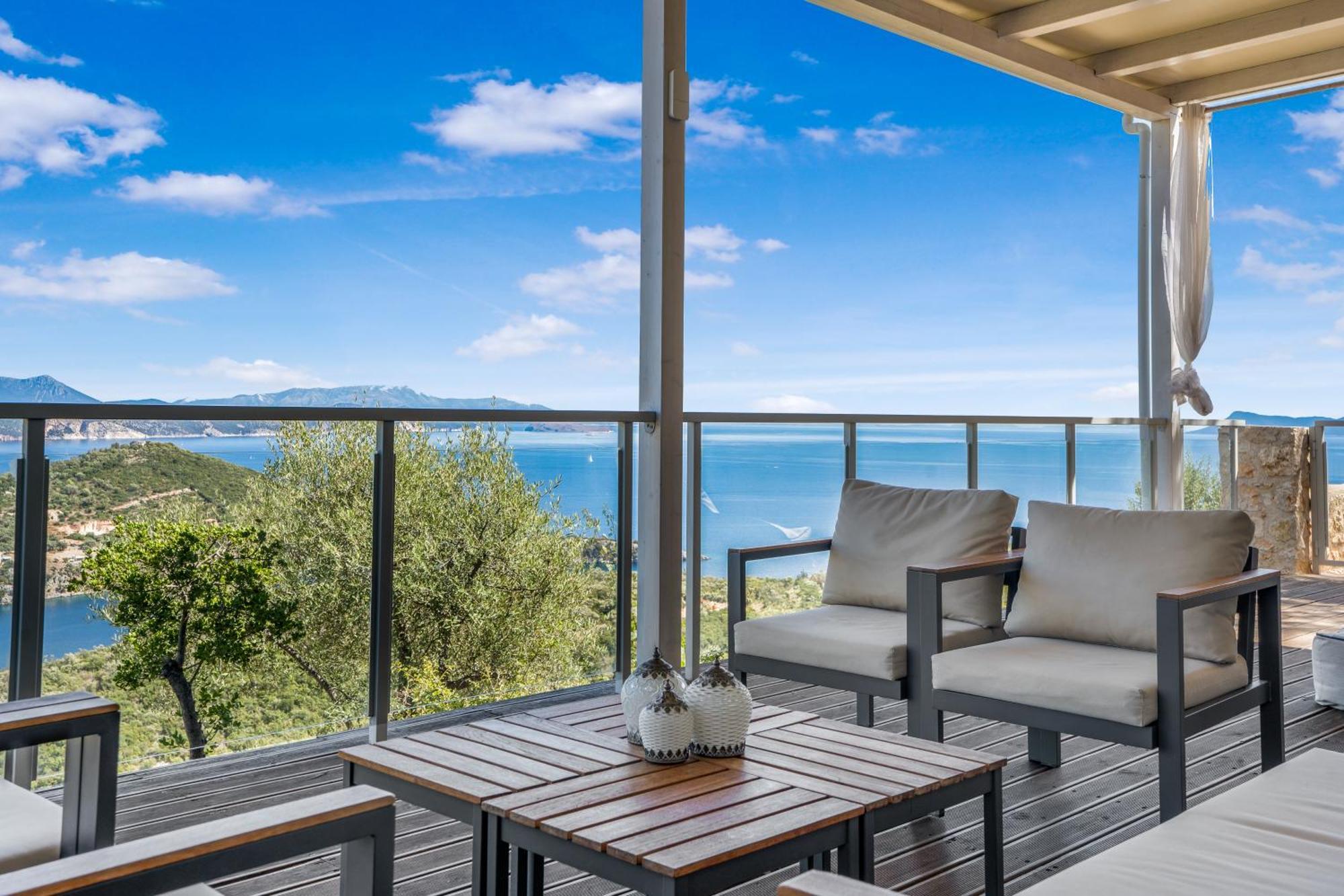 Alfresco Villa