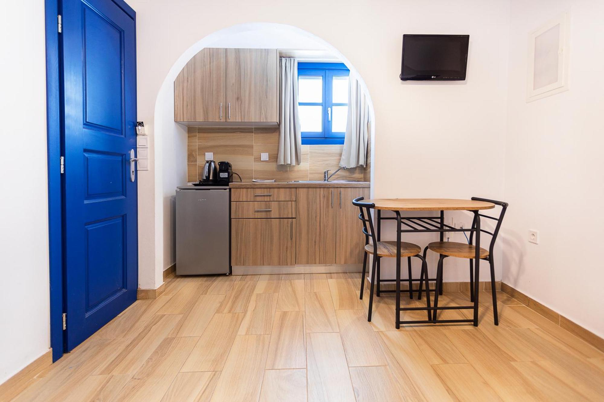 Almiriki Serifos Guest house