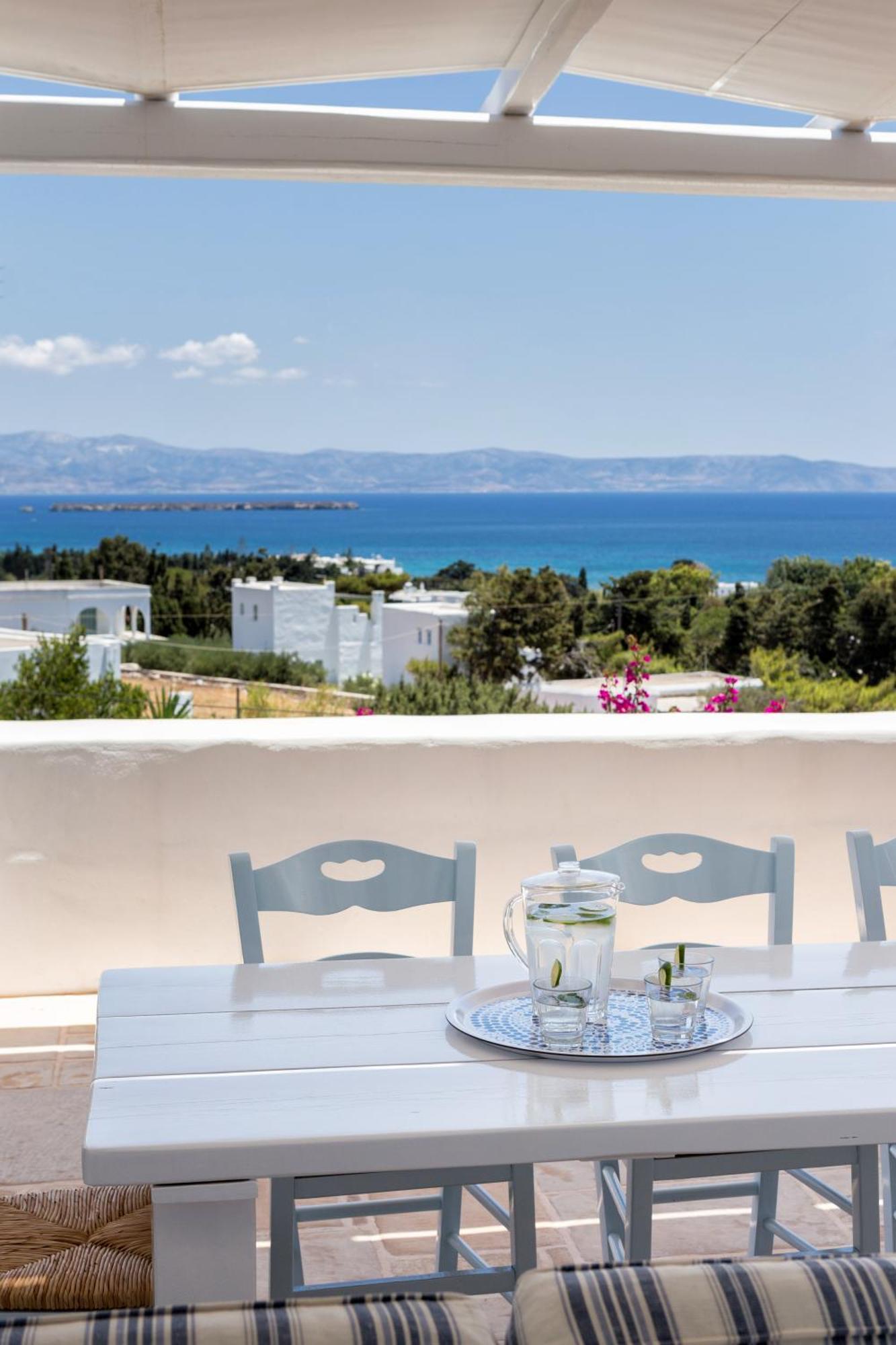 Azure Villa Paros Drios