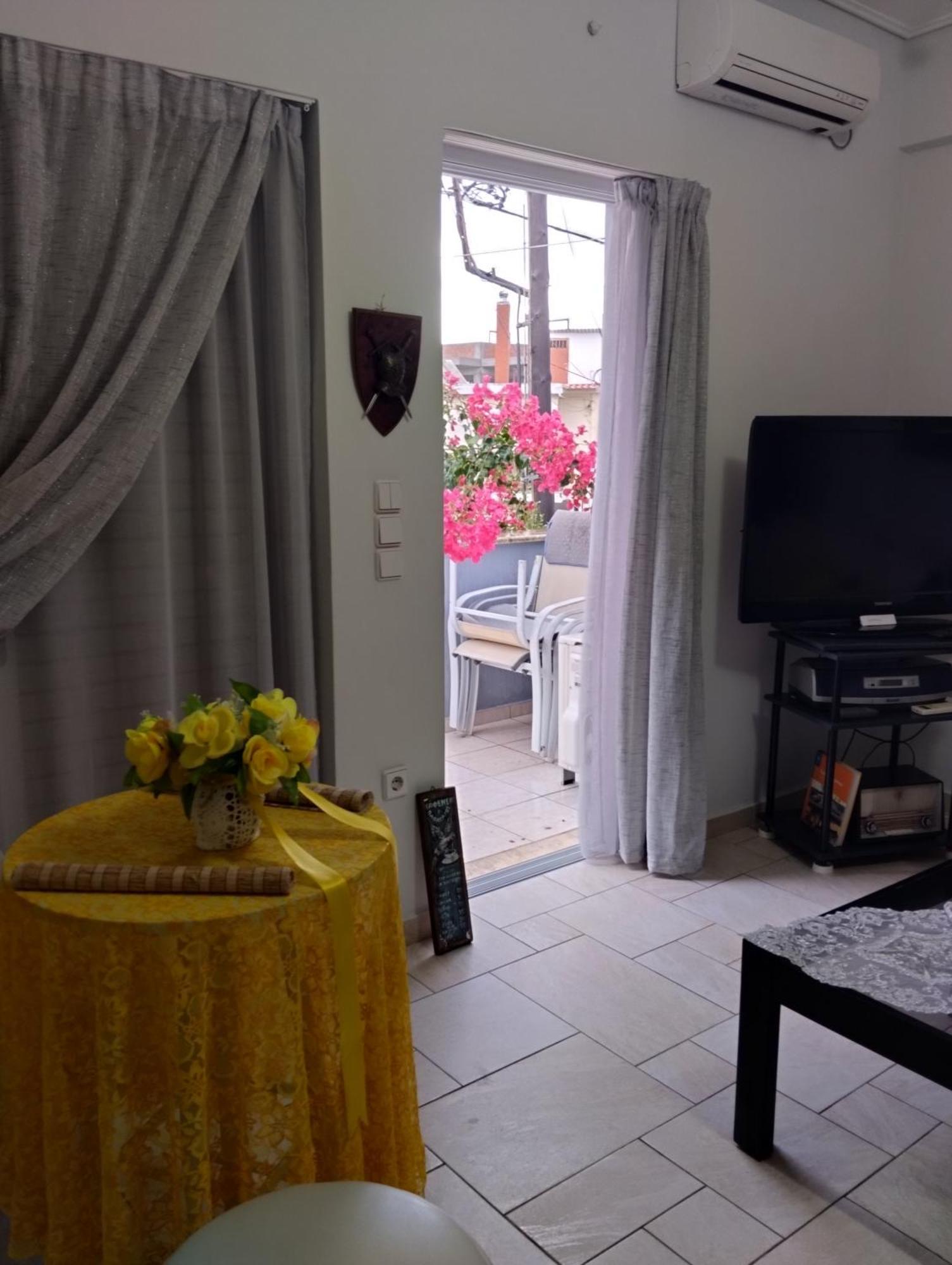 Apartment πέτρινο στη θάλασσα Nafpaktos