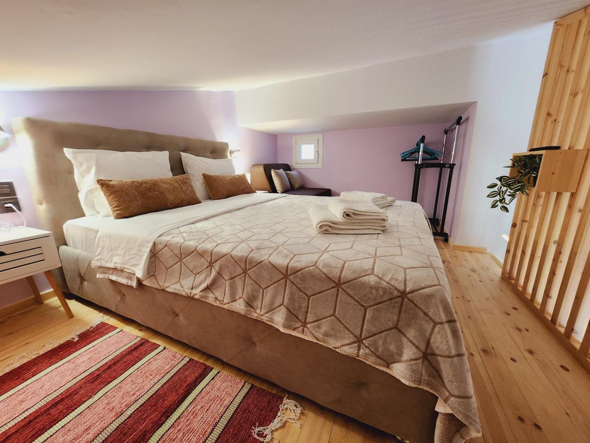 Apartment Luxury Loft Yiota