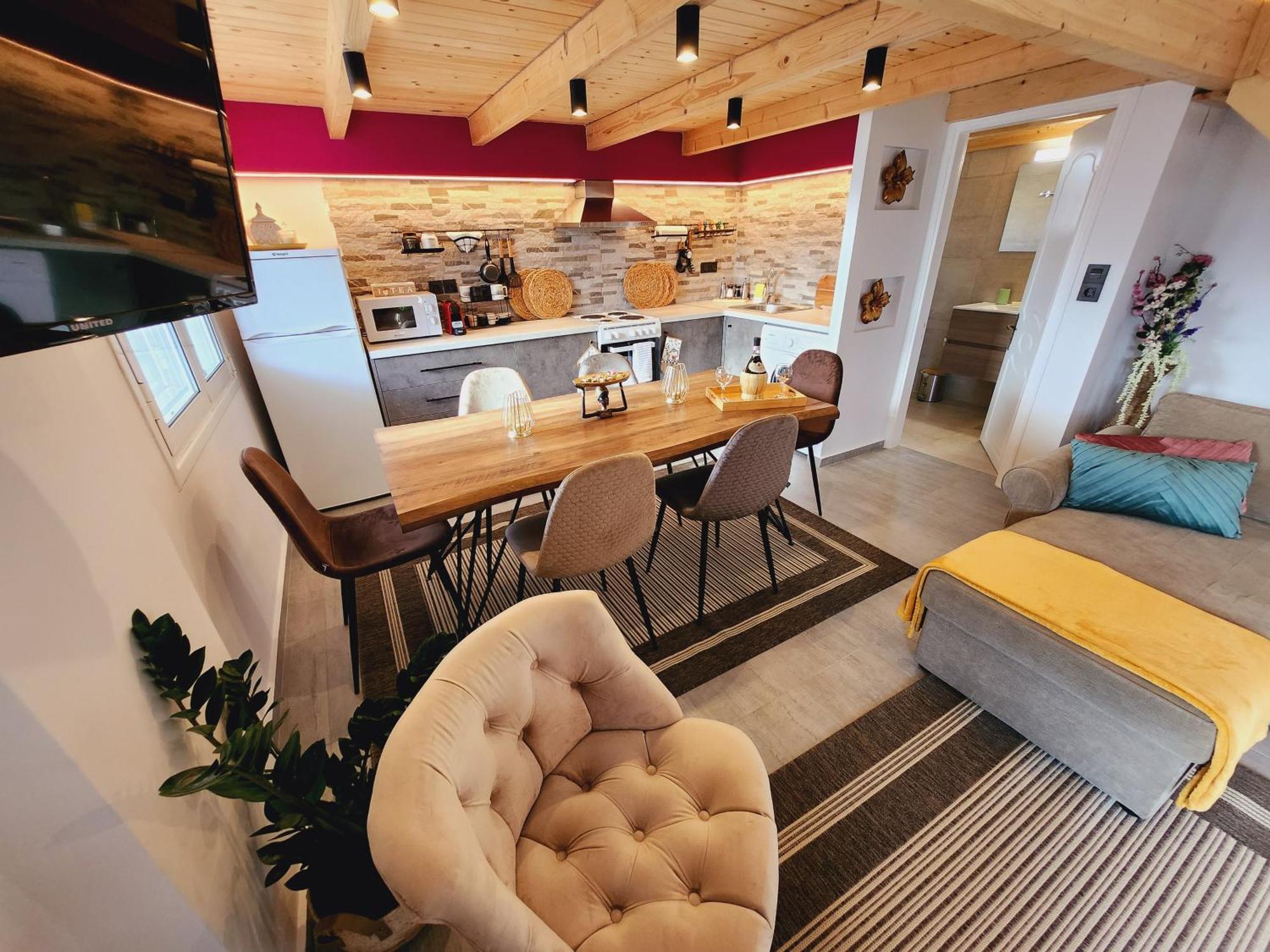 Luxury Loft Yiota Apartment