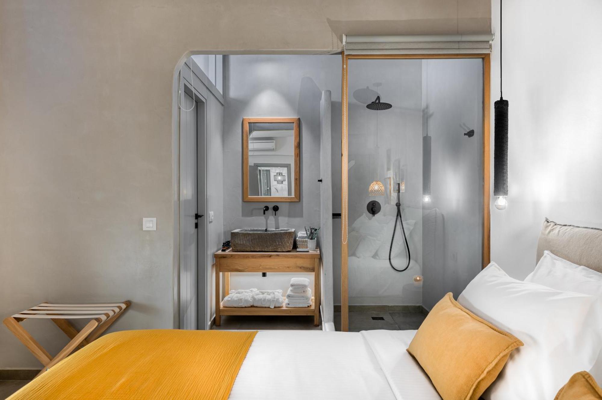 Hotel Ypseli Anafi's Hive 2*