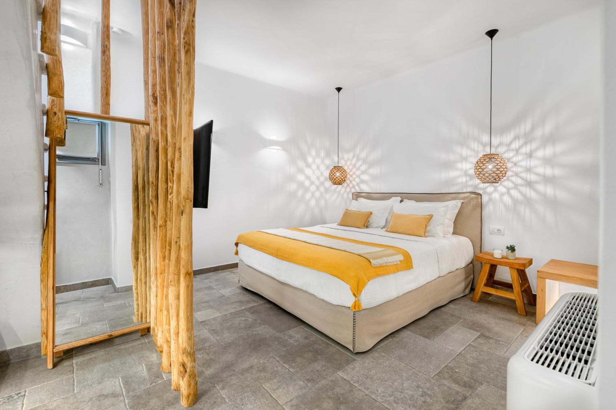 Hotel Ypseli Anafi's Hive 2*