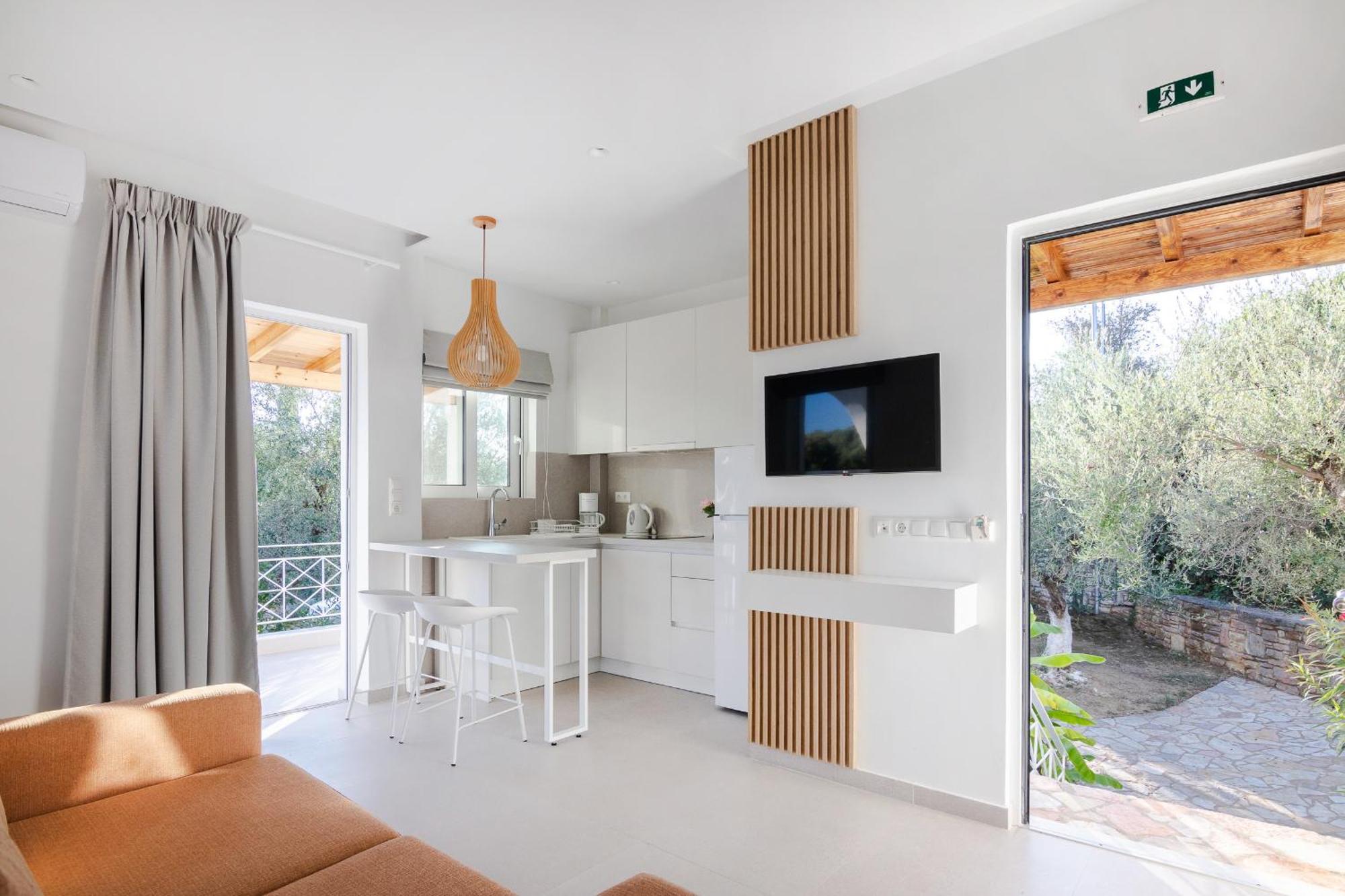 Peroulia Aparthotel Koroni (Messinia)