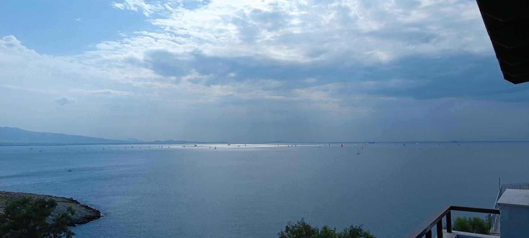 Blue Seaview Apartment *
