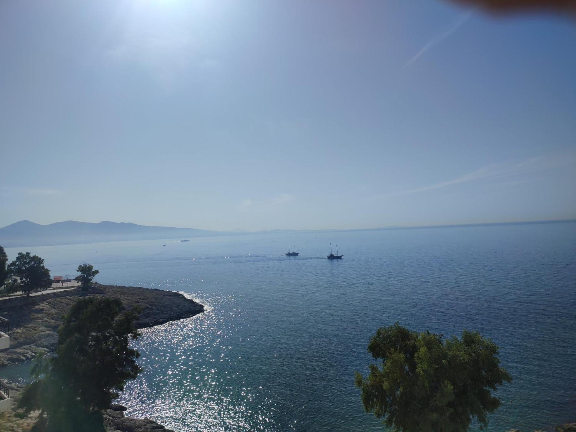 Blue Seaview Apartment