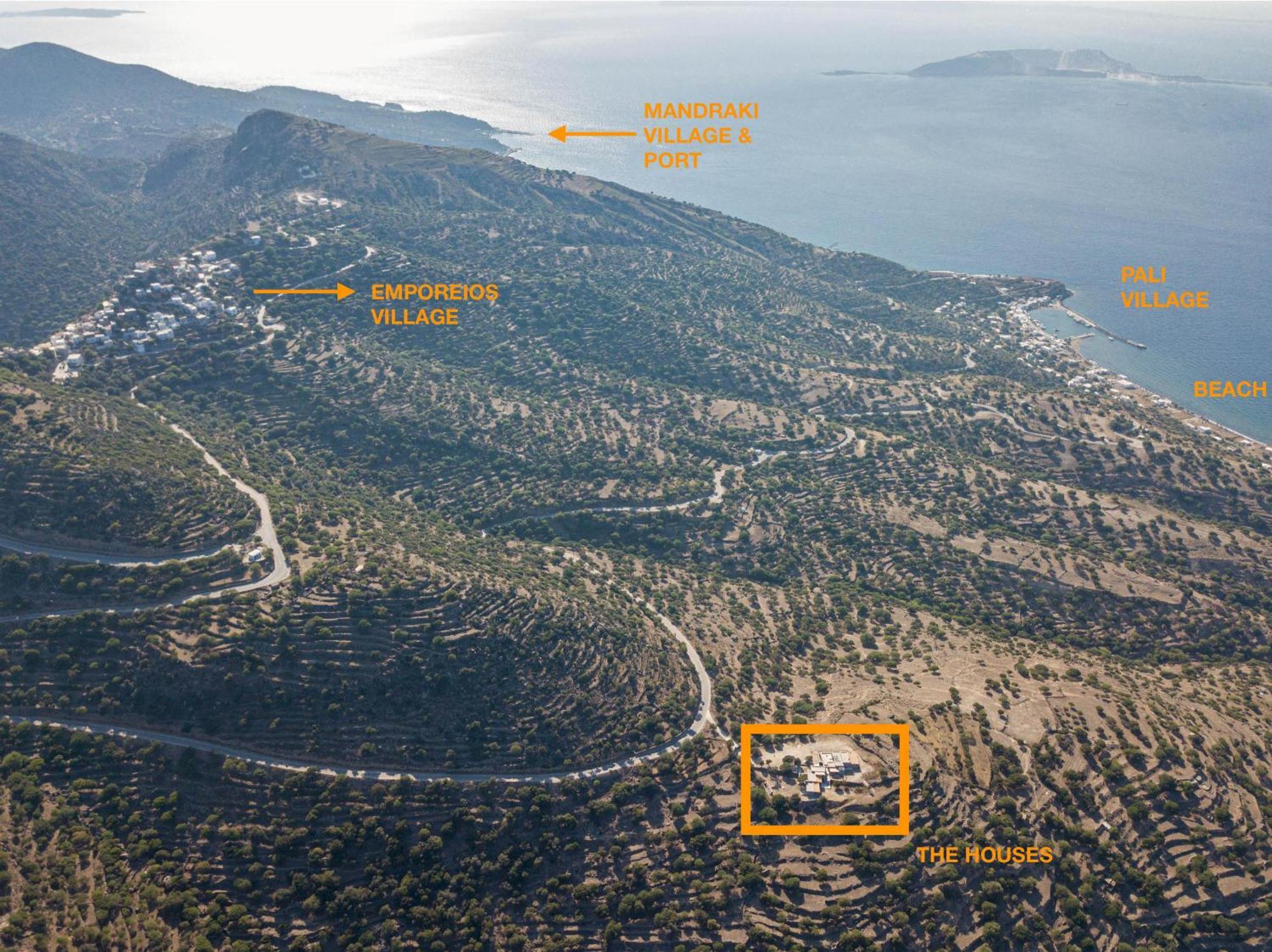 Pavlaina Complex Of Traditional Residences In Nisyros. Enjoy The Garden And The Sea View * Emporeios (Nisyros)