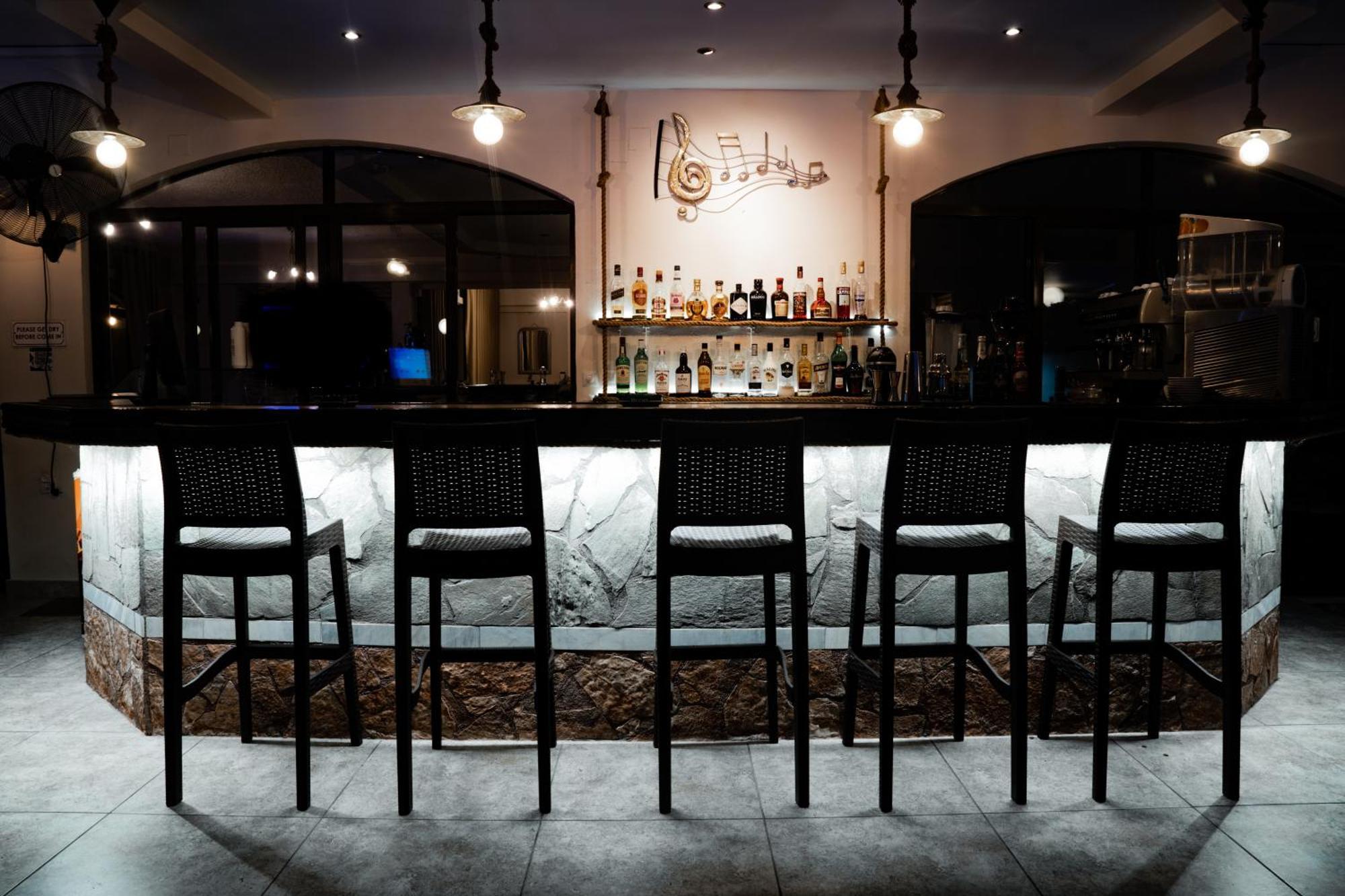Maltezos Hotel 3*