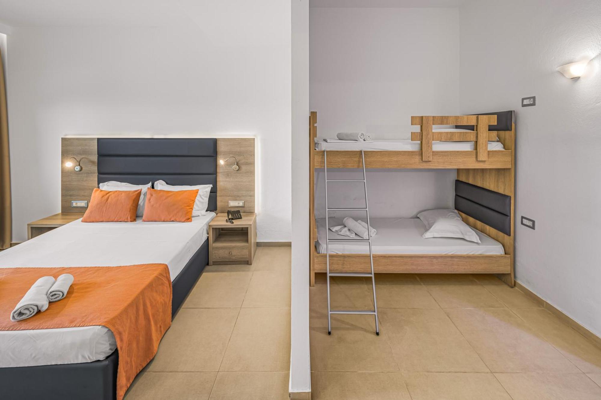 Panorama Village Hotel 4*