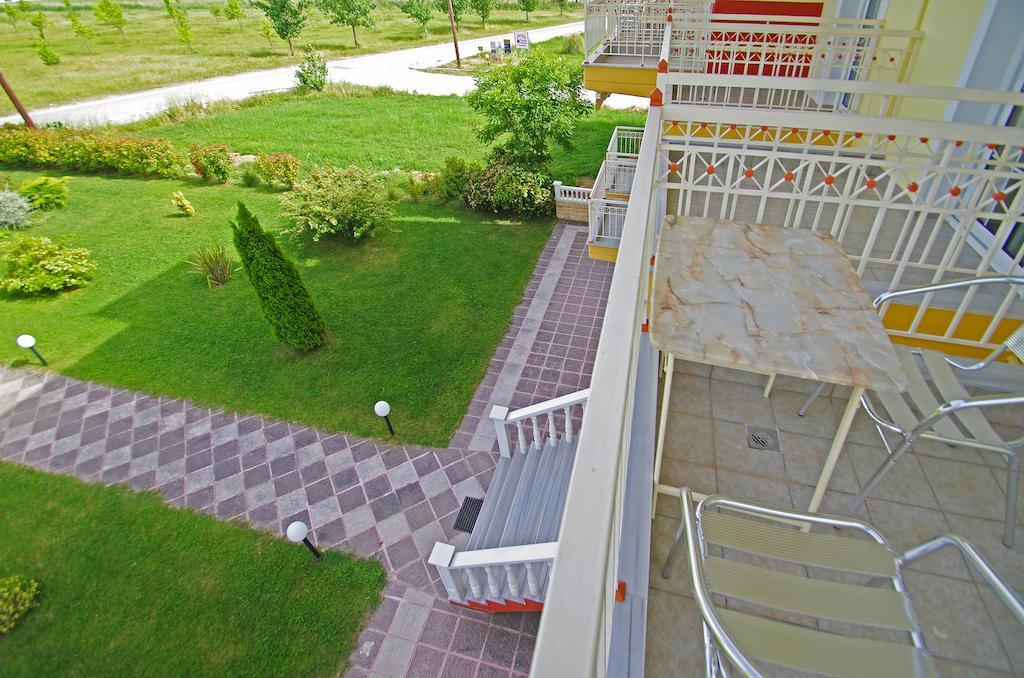 Calypso Aparthotel