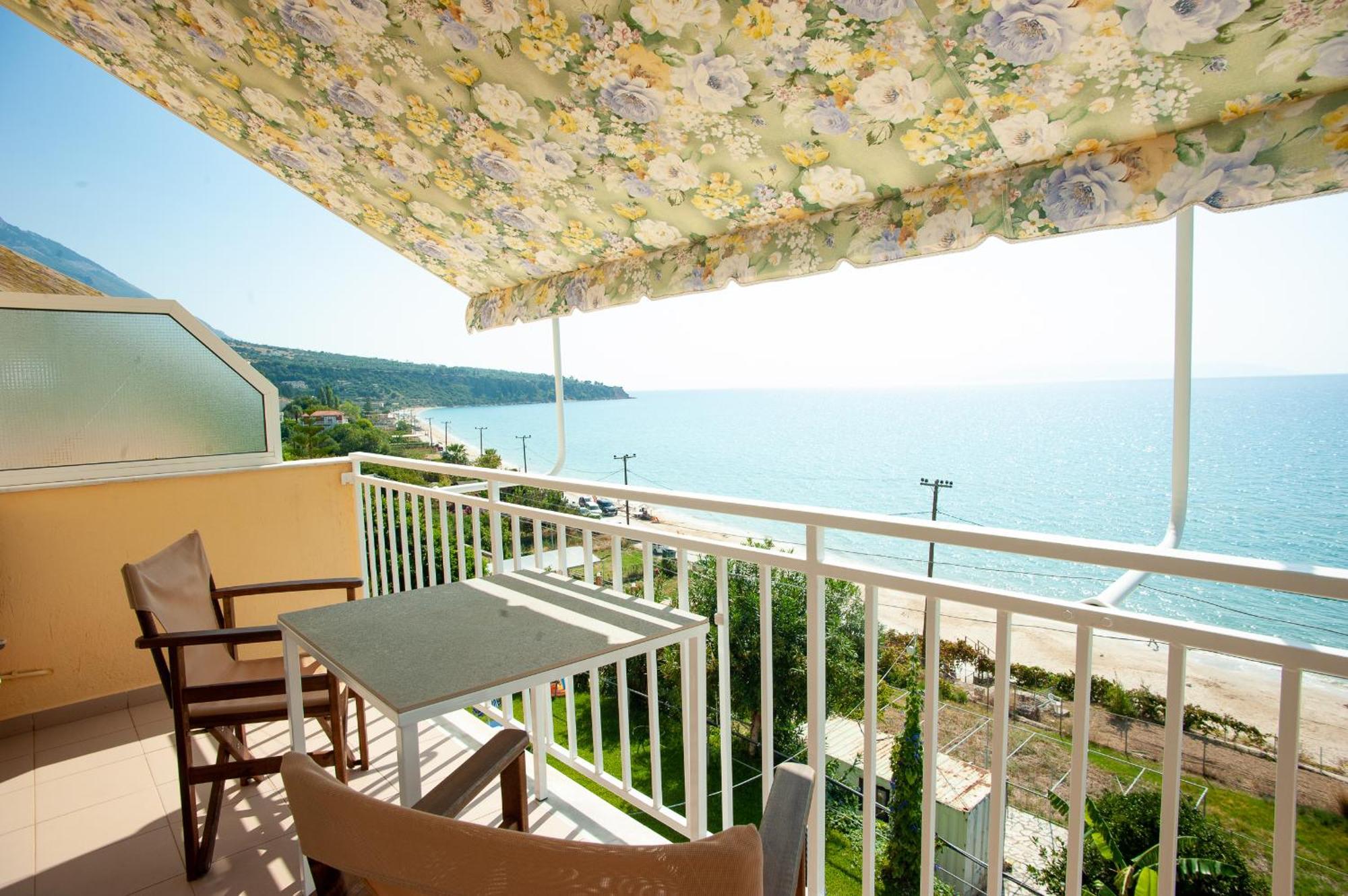 Rosa's Lourdata (Kefalonia)