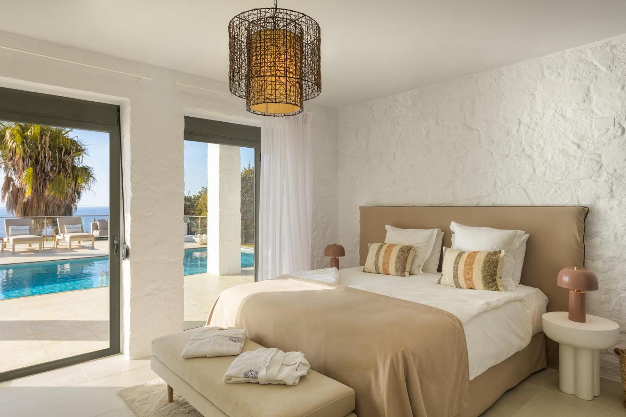 Anton By Cura Collection