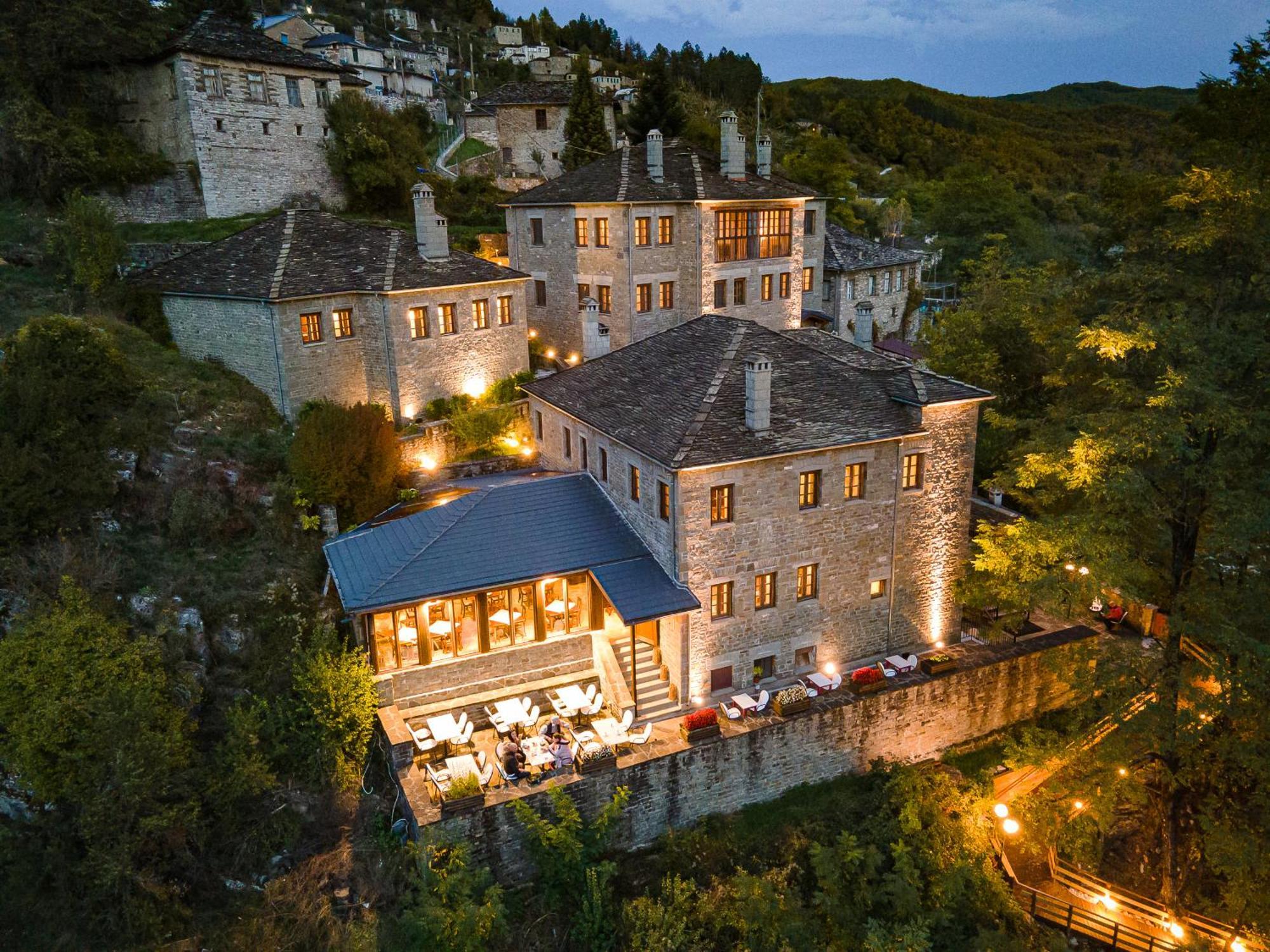Mountain 4*