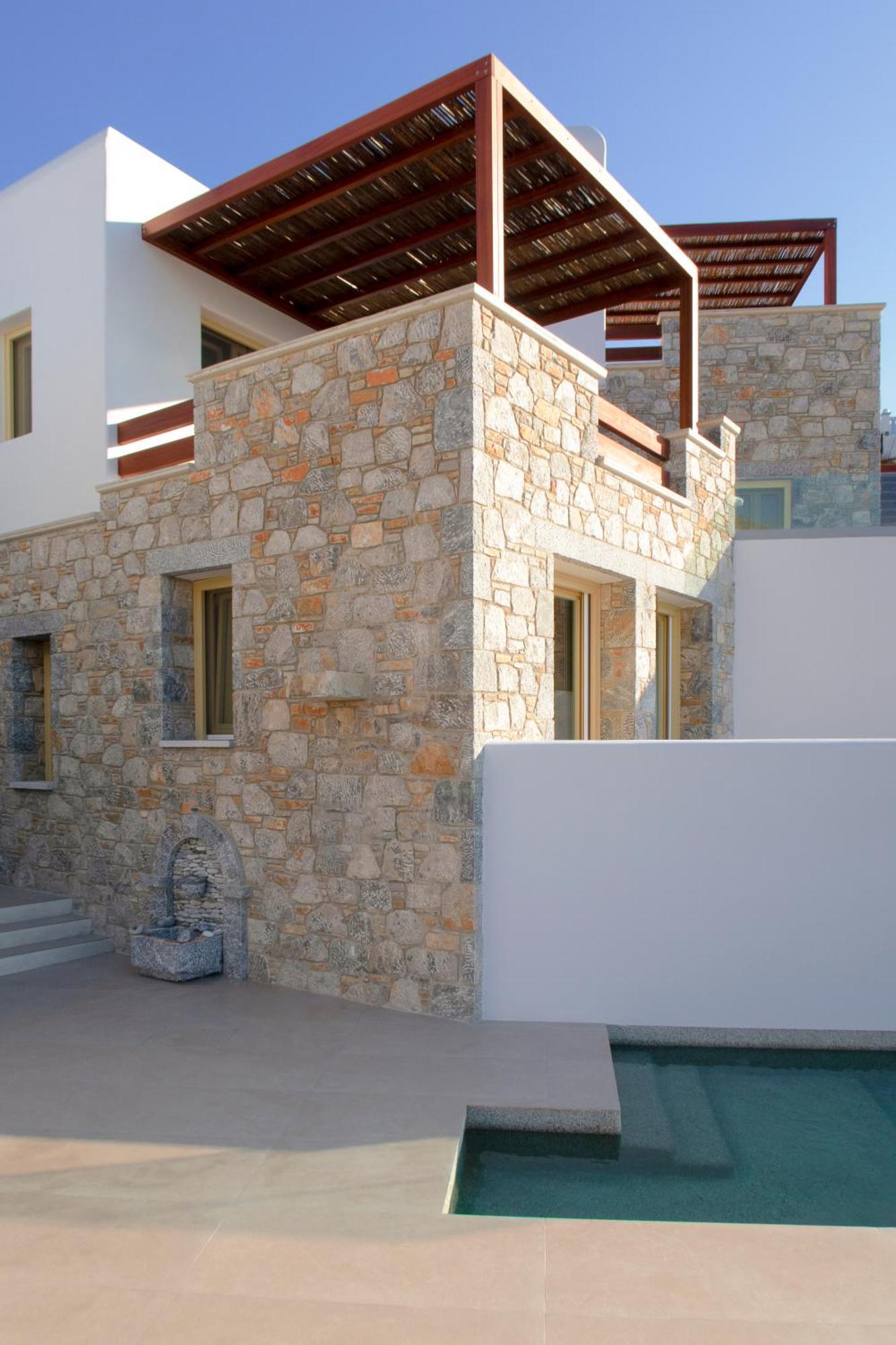 Anassa Boutique 3*