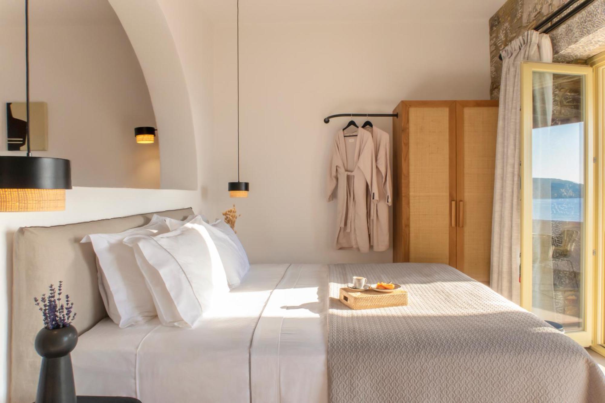 Anassa Boutique 3*