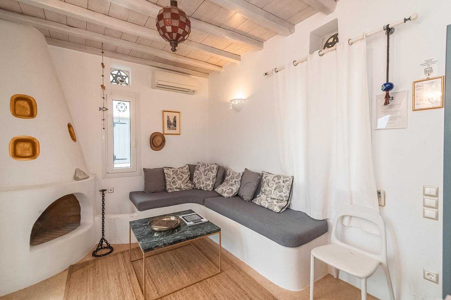 Holiday home Art & Panormos (Tinos)