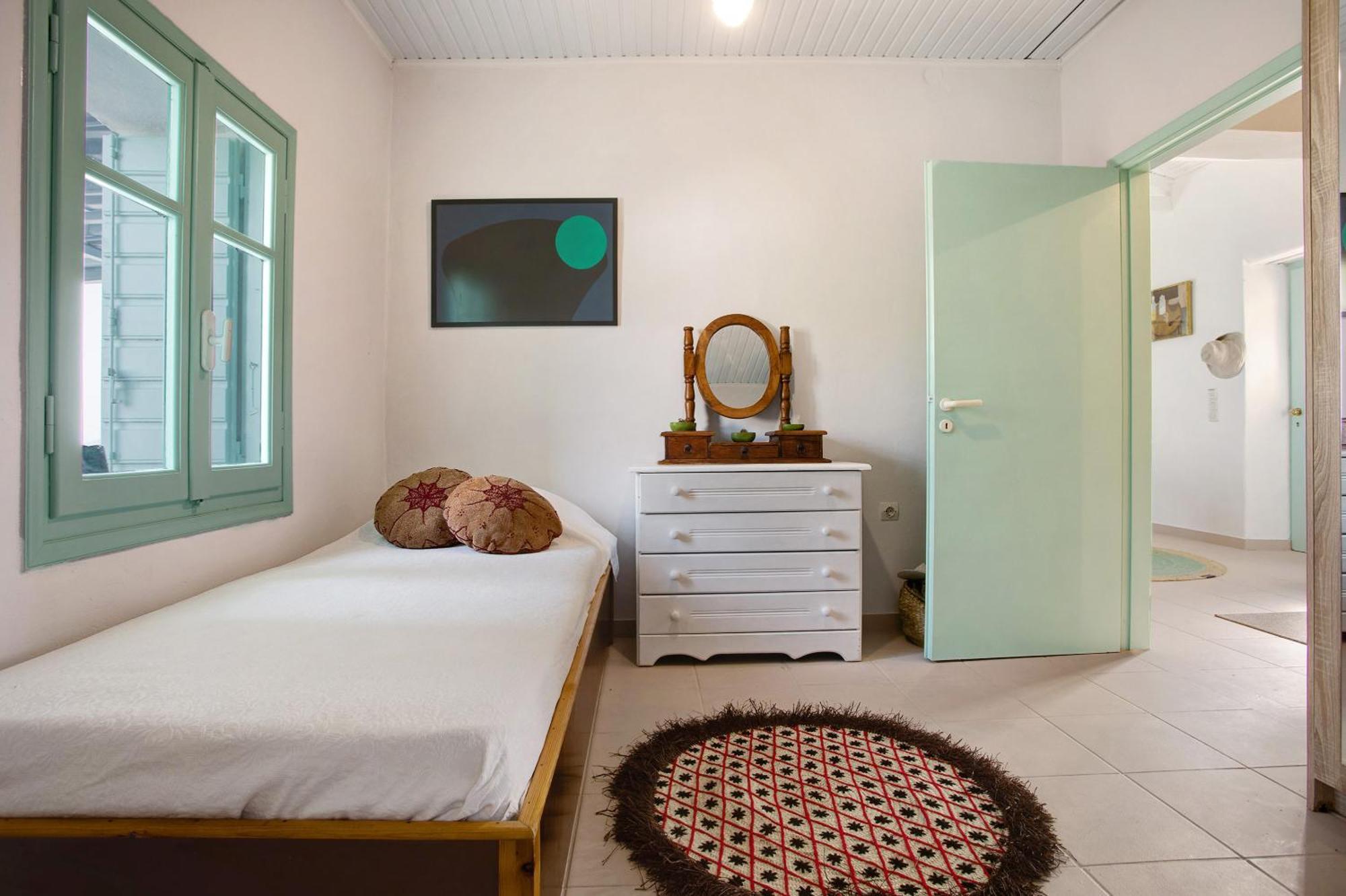 Sira Stonehouse L Holiday home
